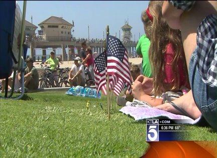 Emotional Memorial Day Observance Held in Huntington Beach