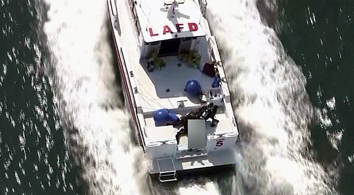 lafd-rescue-boat