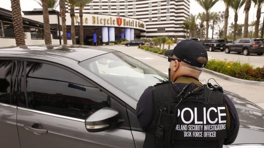 Federal authorities execute warrants as part of a criminal investigation at The Bicycle Hotel & Casino in Bell Gardens in in undated photo. (Al Seib/Los Angeles Times)