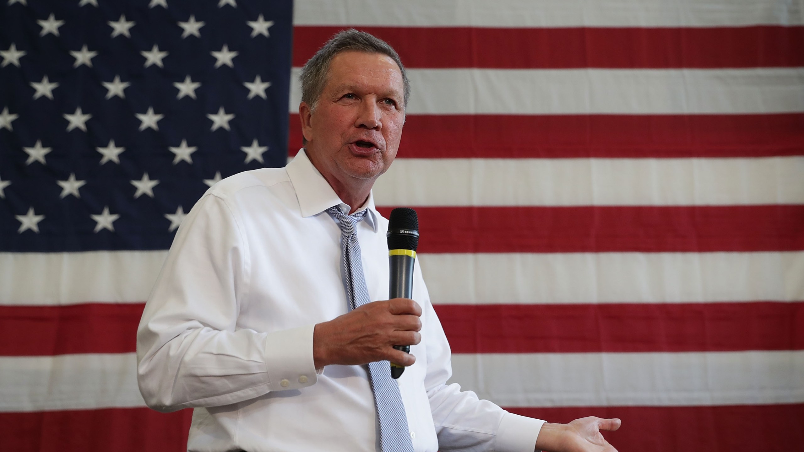 Ohio Governor John Kasich speaks during a campaign event April 25, 2016. in Rockville, Maryland. (Credit: Alex Wong/Getty Images)