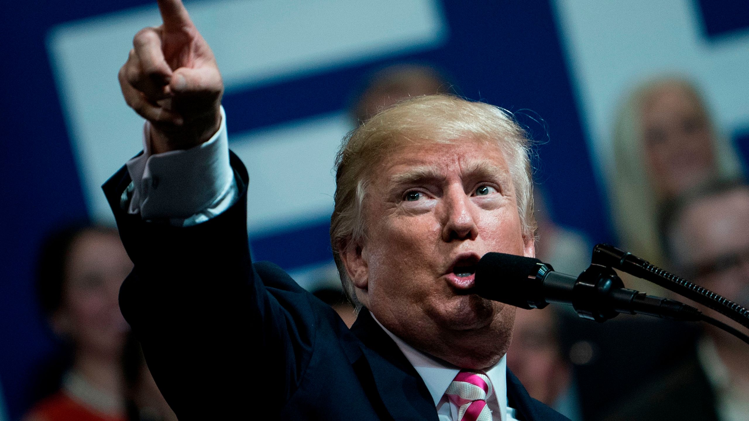 President Donald Trump speaks during rally for Alabama state Republican Senator Luther Strange on Sept. 22, 2017, in Huntsville, Alabama. (Credit: Brendan Smialowski / AFP / Getty Images)