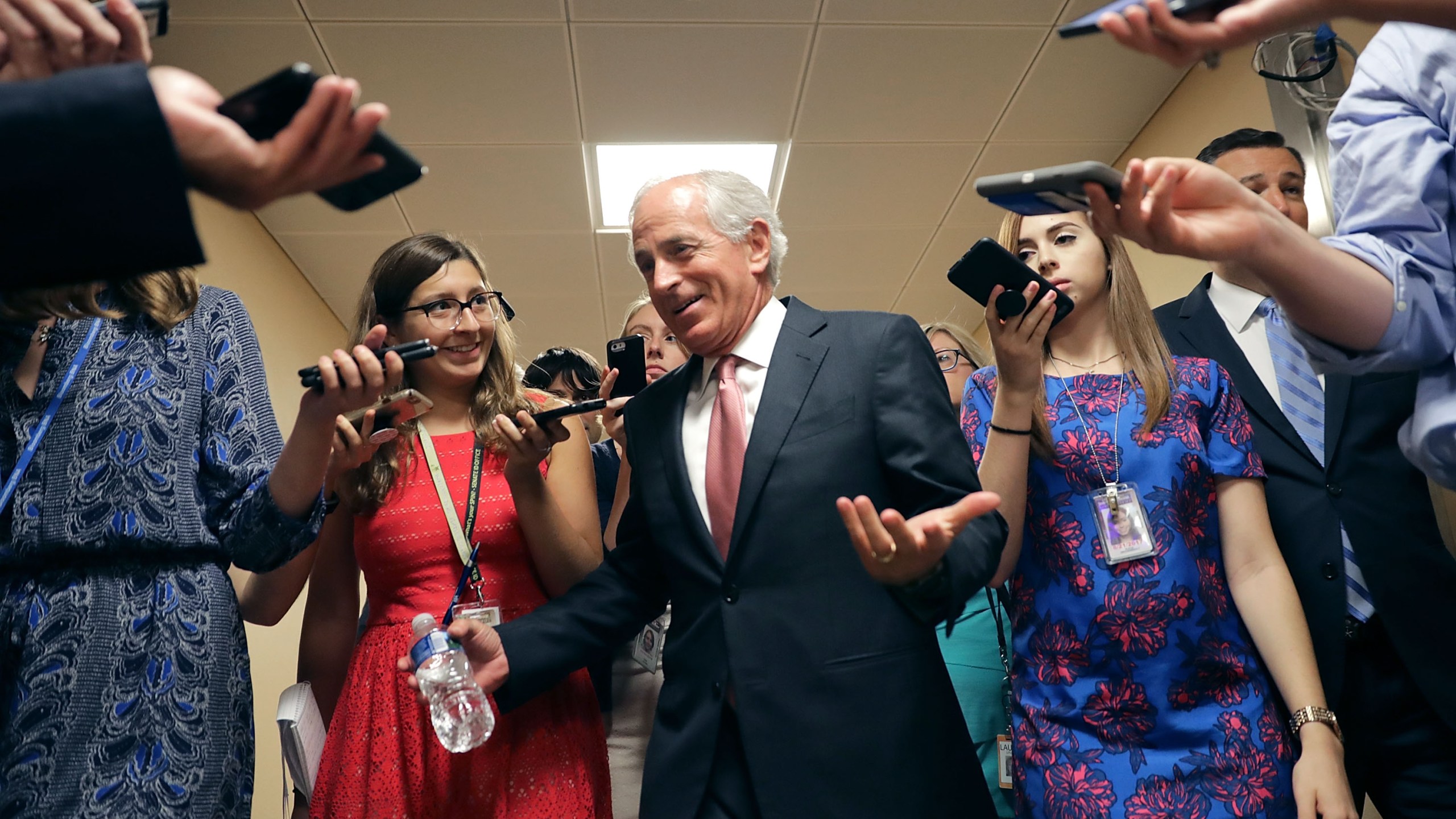 Sen. Bob Corker (R-TN) talks to reporters as he heads to the U.S. Capitol for a vote on July 31, 2017. (Credit: Chip Somodevilla / Getty Images)