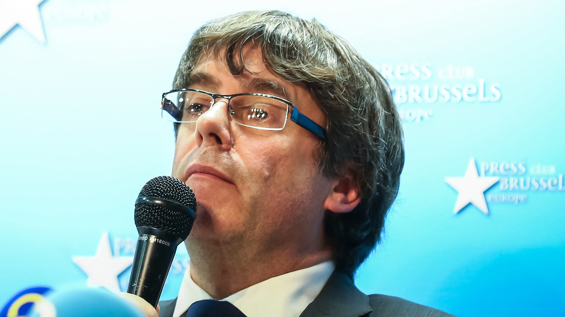 Catalonia's dismissed leader Carles Puigdemont, along with other members of his dismissed government, address a press conference at The Press Club in Brussels on Oct. 31, 2017. (Credit: Aurore Belot/AFP/Getty Images)