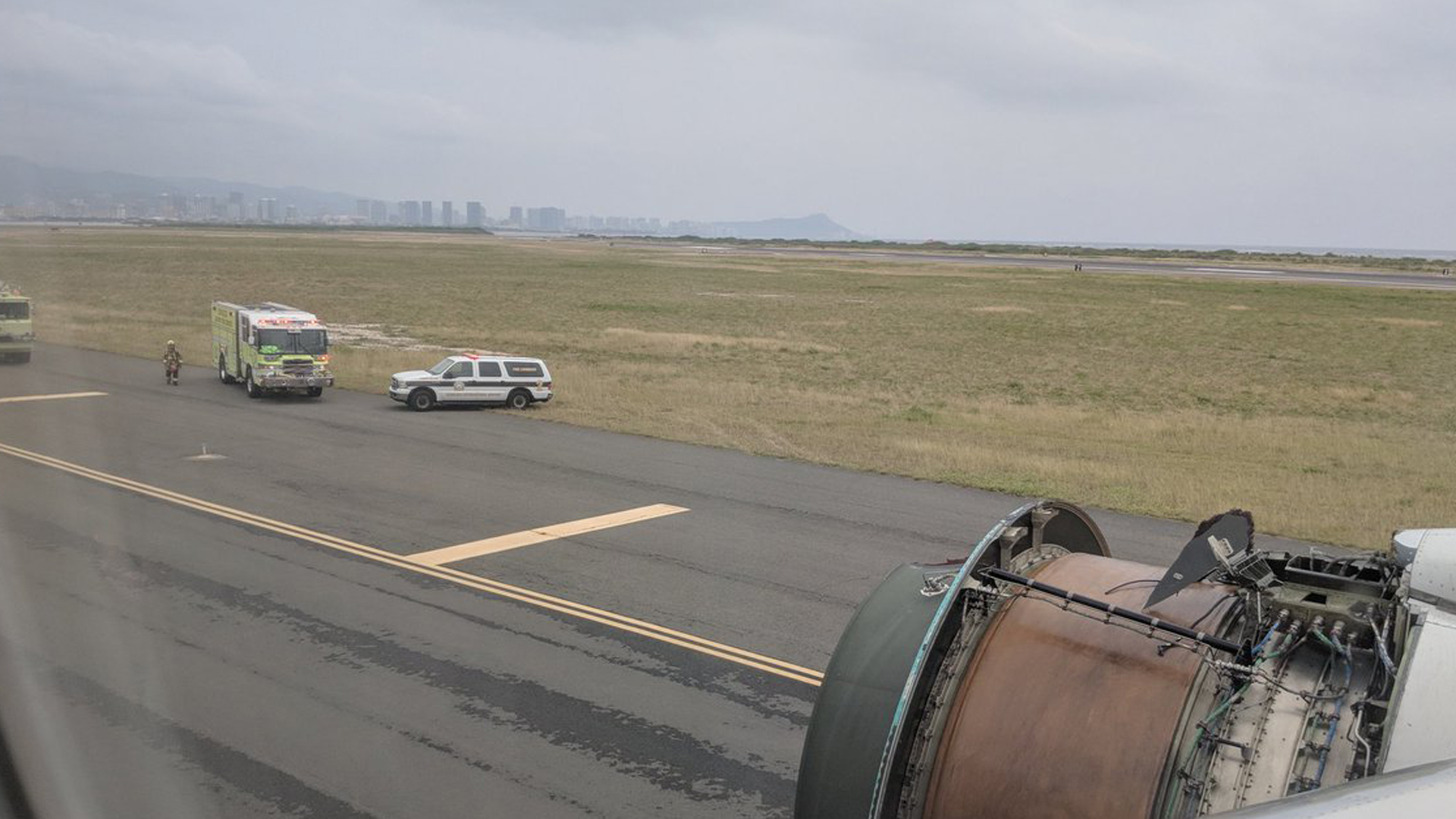 A United flight made an emergency landing in Honolulu on Feb. 13, 2018, after a piece of the cover came off the right engine on a flight from San Francisco. (Credit: Maria Falaschi/Twitter via CNN)