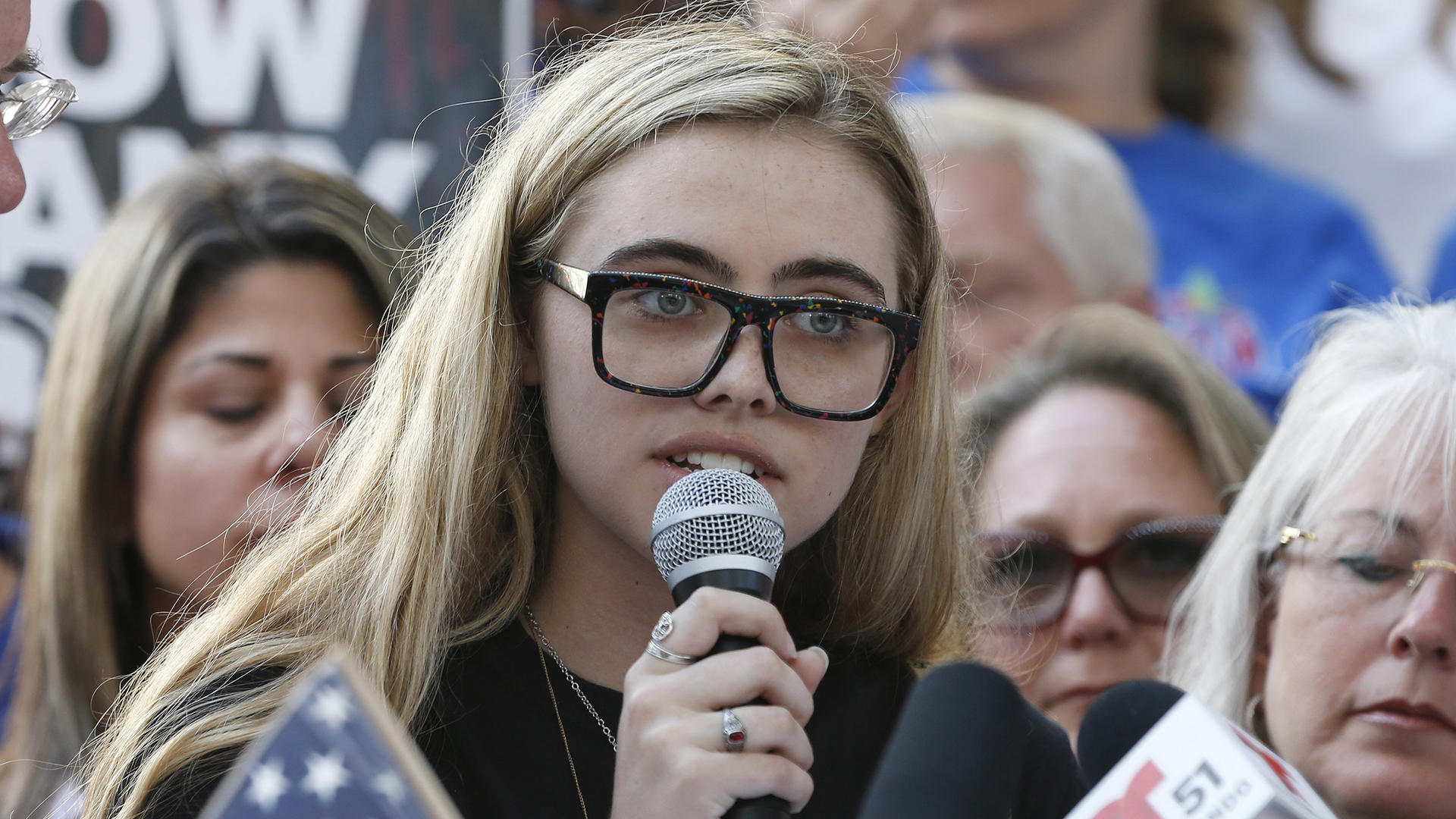 Marjory Stoneman Douglas High School student Delaney Tarr speaks at a rally for gun control at the Broward County Federal Courthouse in Fort Lauderdale, Fla. on Feb. 17, 2018. (Credit: RHONA WISE/AFP/Getty Images)