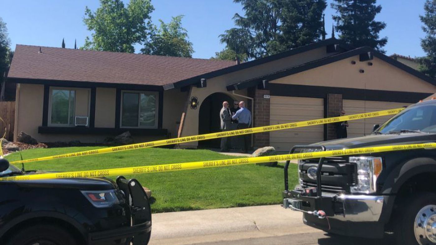 The scene outside the Golden State killer suspect's home in Citrus Heights is seen on April 25, 2018. (Credit: Melanie Mason / Los Angeles Times)