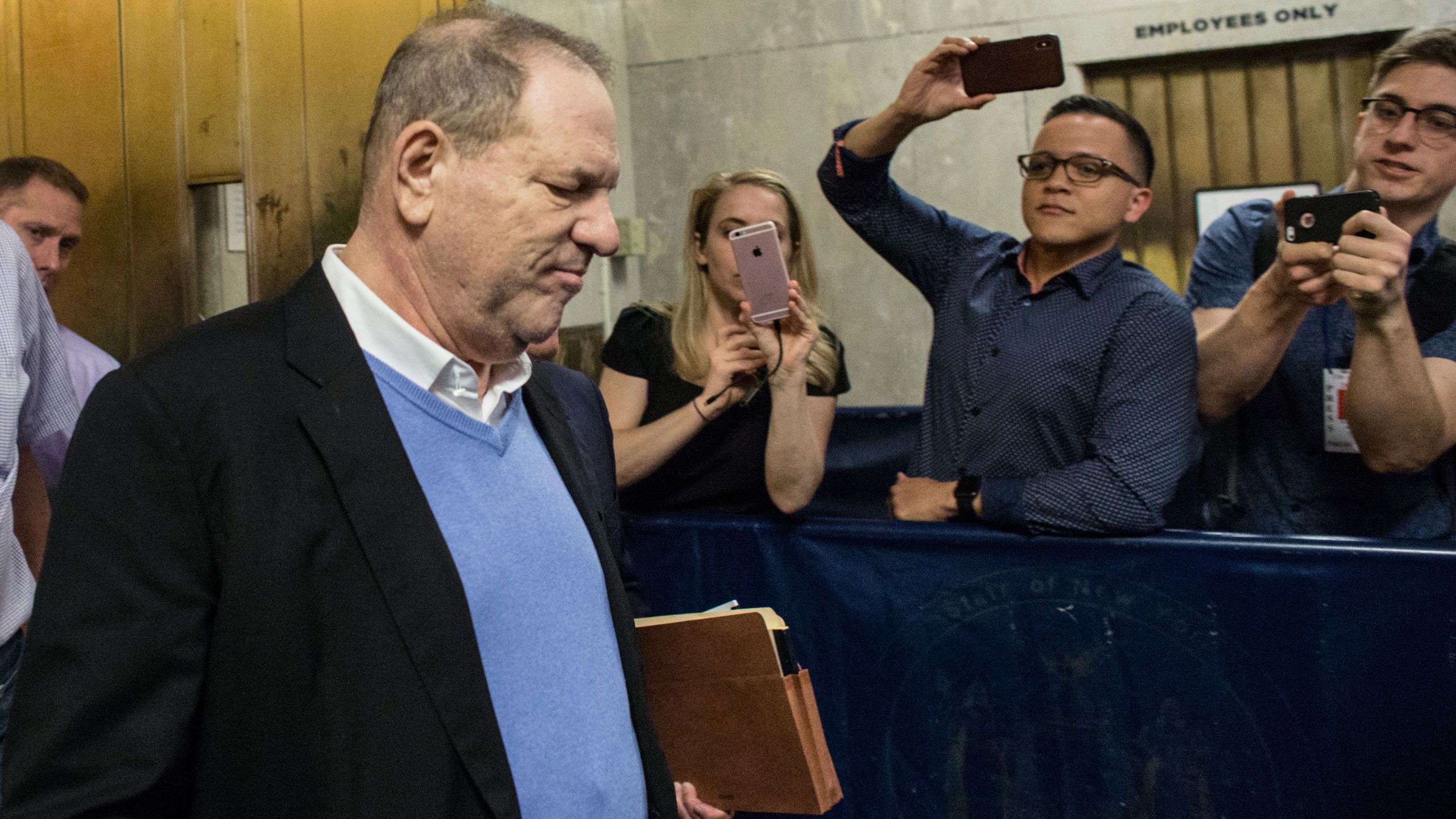 Harvey Weinstein leaves the Manhattan Criminal Court on May 25, 2018 in New York. (Credit: KENA BETANCUR/AFP/Getty Images)