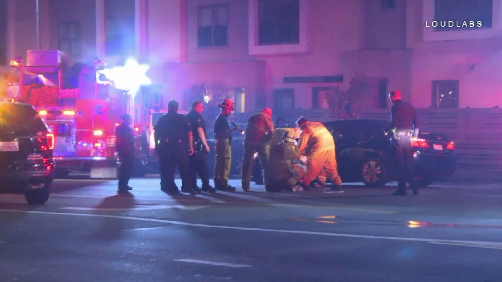 First responders tend to a victim at a reported road rage incident and crash in Glassell Park on Aug, 19, 2018. (Credit: Loudlabs)