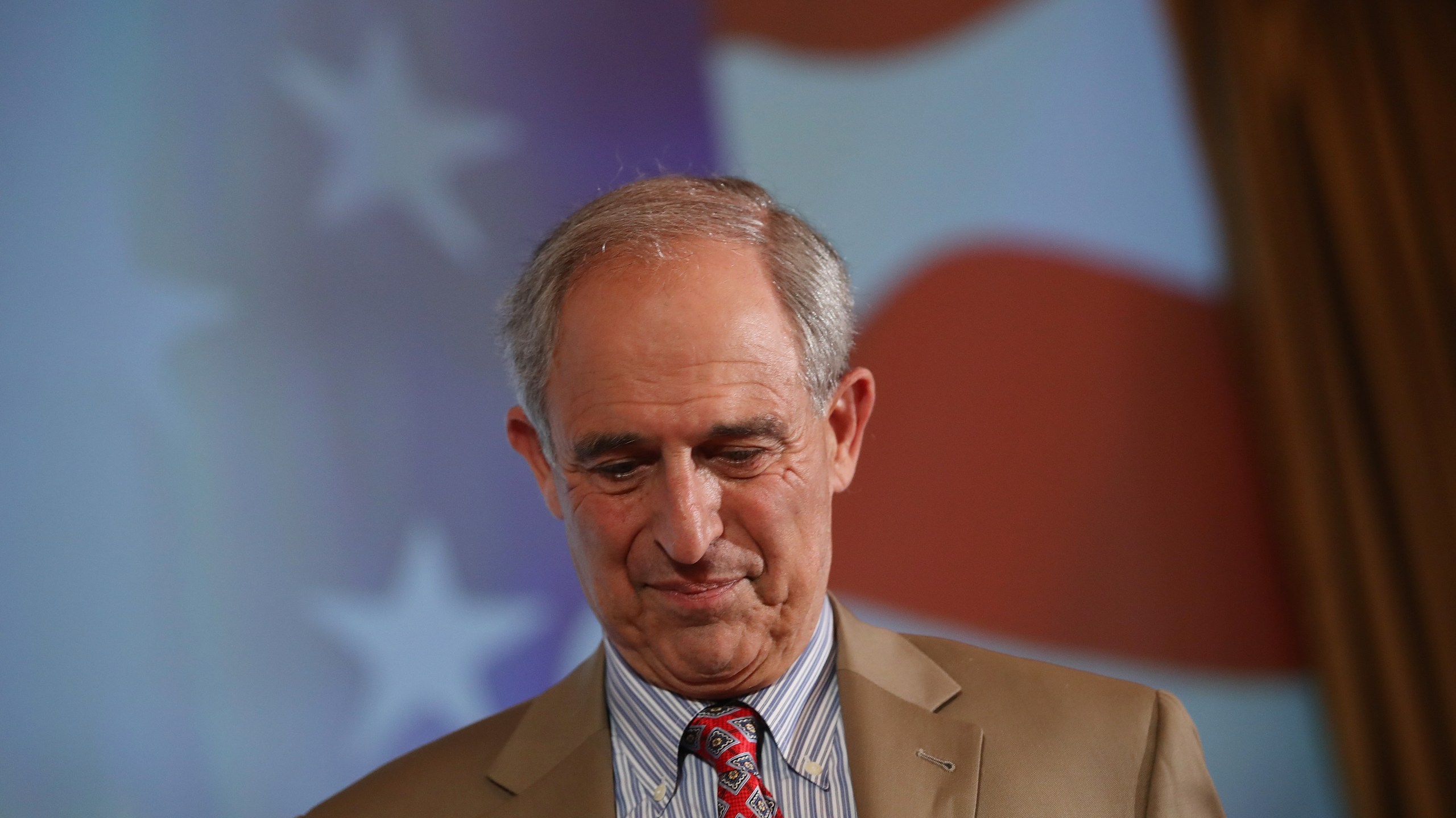 Lanny Davis arrives for a debate with Steve Bannon at Zofin Palace on May 22, 2018 in Prague, Czech Republic. (Credit: Sean Gallup/Getty Images)