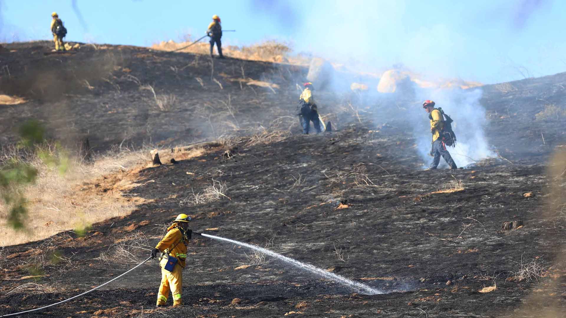 A major California utility has temporarily turned off power for almost 60,000 customers because of fire threats. (Credit: Stan Lim/Digital First Media/The Press-Enterprise via Getty Images)