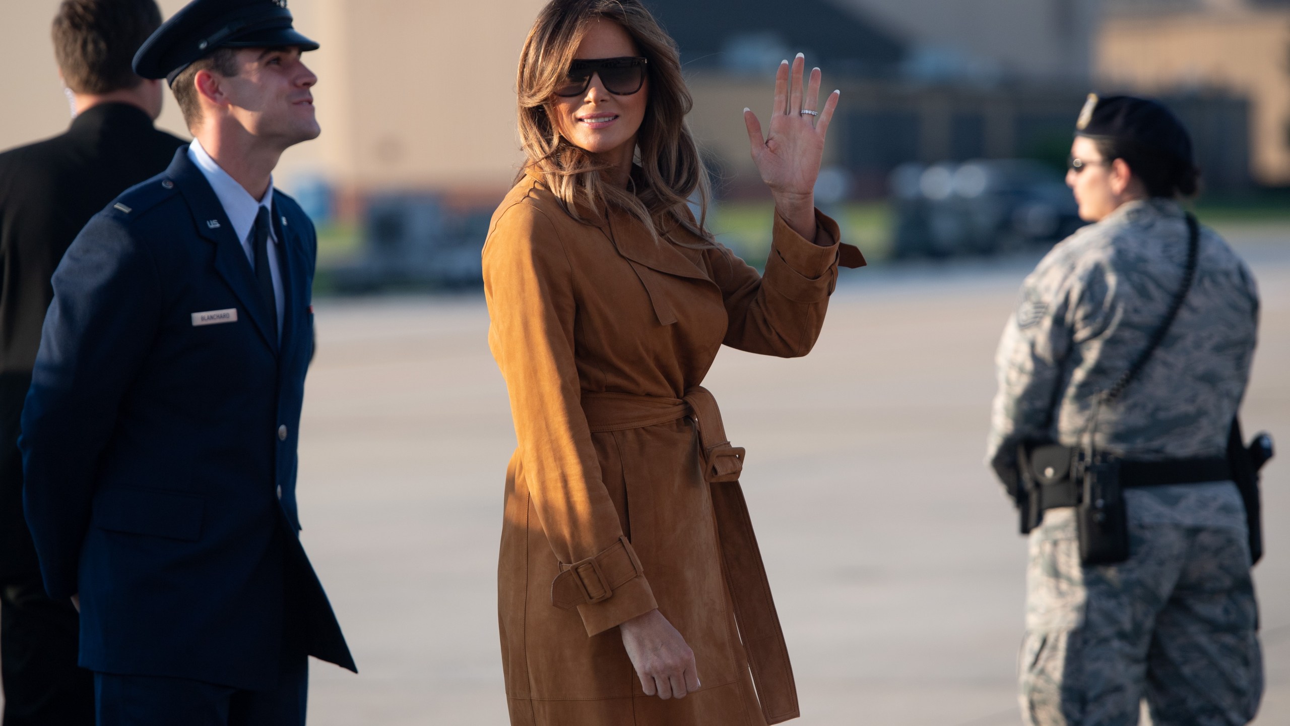 U.S. First Lady Melania Trump walks to her military airplane just before departing from Joint Base Andrews in Maryland, Oct. 1, 2018, as she travels on a week-long trip to Africa. (Credit: SAUL LOEB/AFP/Getty Images)