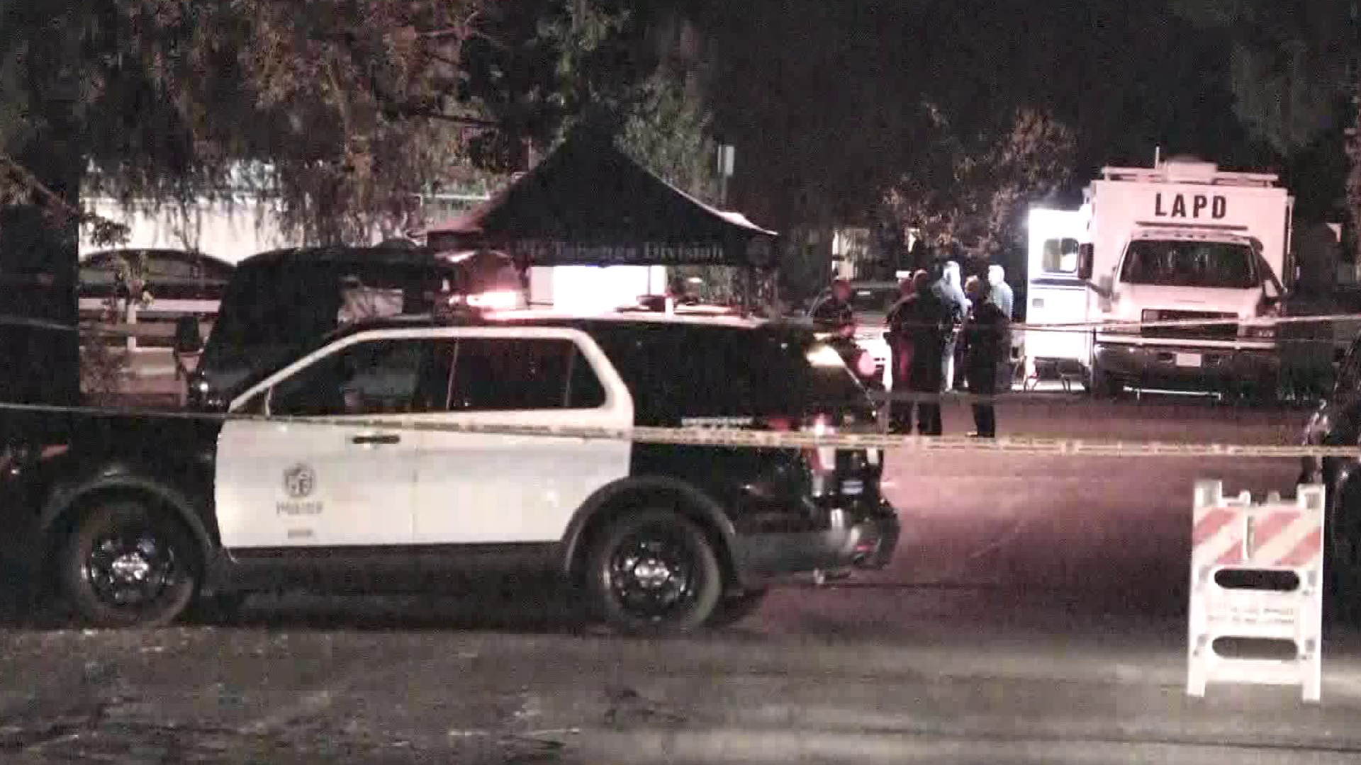 The scene where a man was shot and killed on Oct. 23, 2018, in Woodland Hills, is pictured here. (Credit: KTLA)