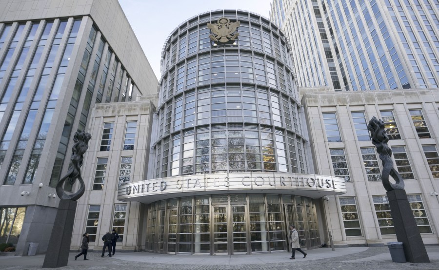 The Brooklyn Federal Courthouse is viewed as the trial of Joaquin "El Chapo" Guzman takes place inside on Nov. 14, 2018. (Credit: Don Emmert / AFP / Getty Images)