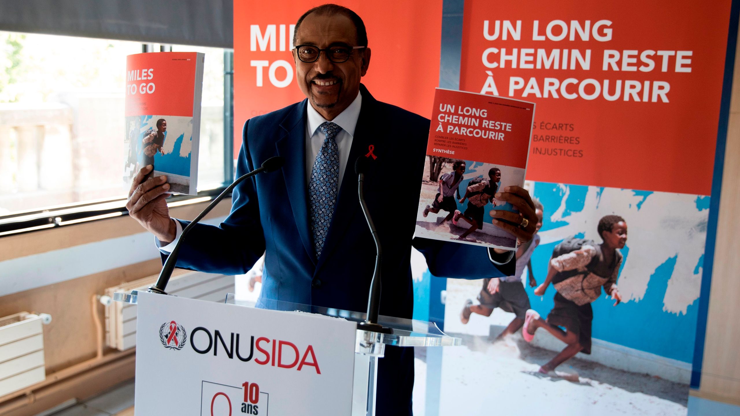 Malian Michel Sidibe, executive director of UNAIDS, presents the UNAIDS report during a press conference at the Paris Institute of Political Studies (Science Po), on July 18, 2018, in Paris. (Credit: Thomas SAMSON / AFP/Getty Images)