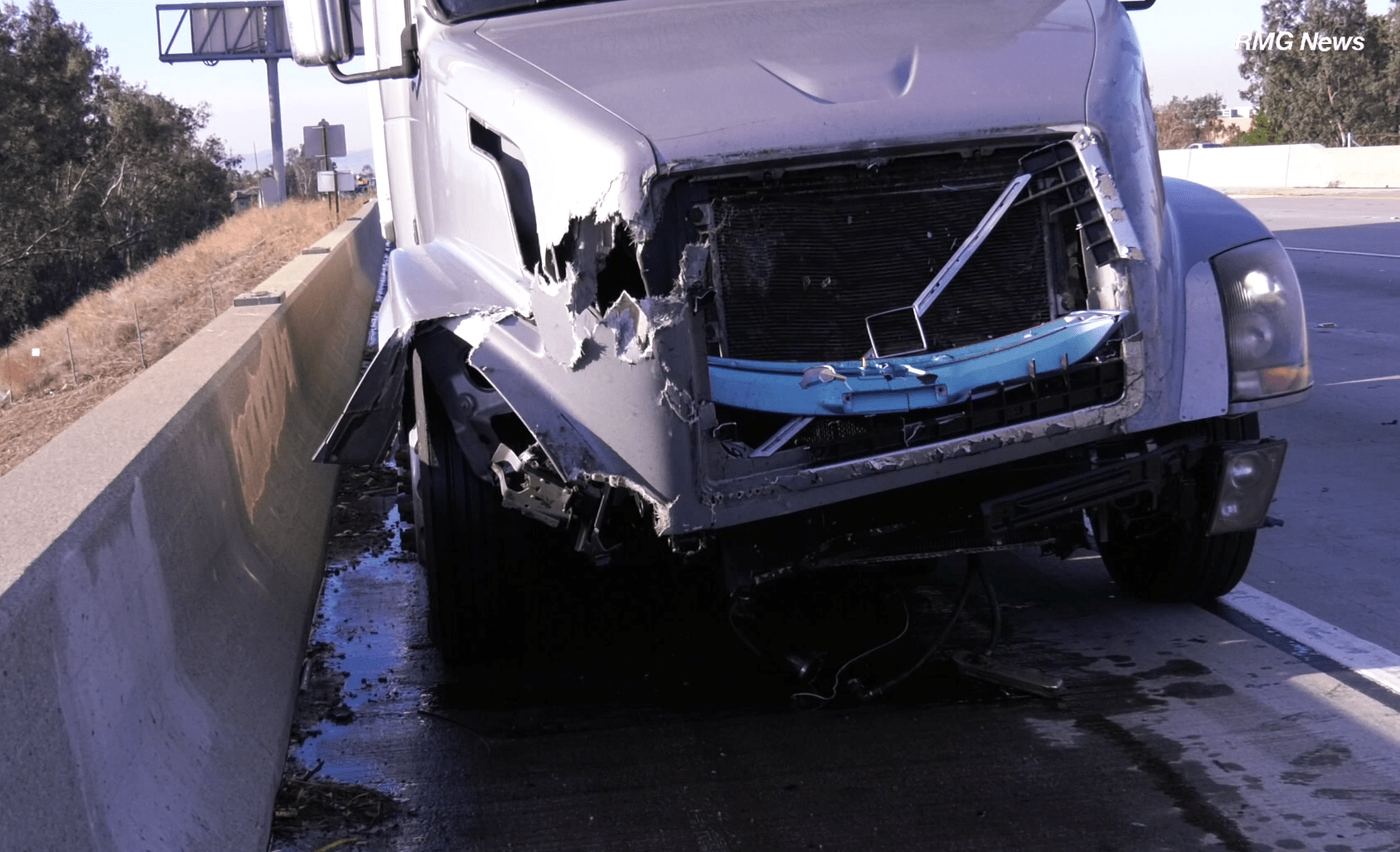 A big rig is seen following a crash on the 15 Freeway in Rancho Cucamonga on Dec. 9, 2018. (Credit: RMG News)