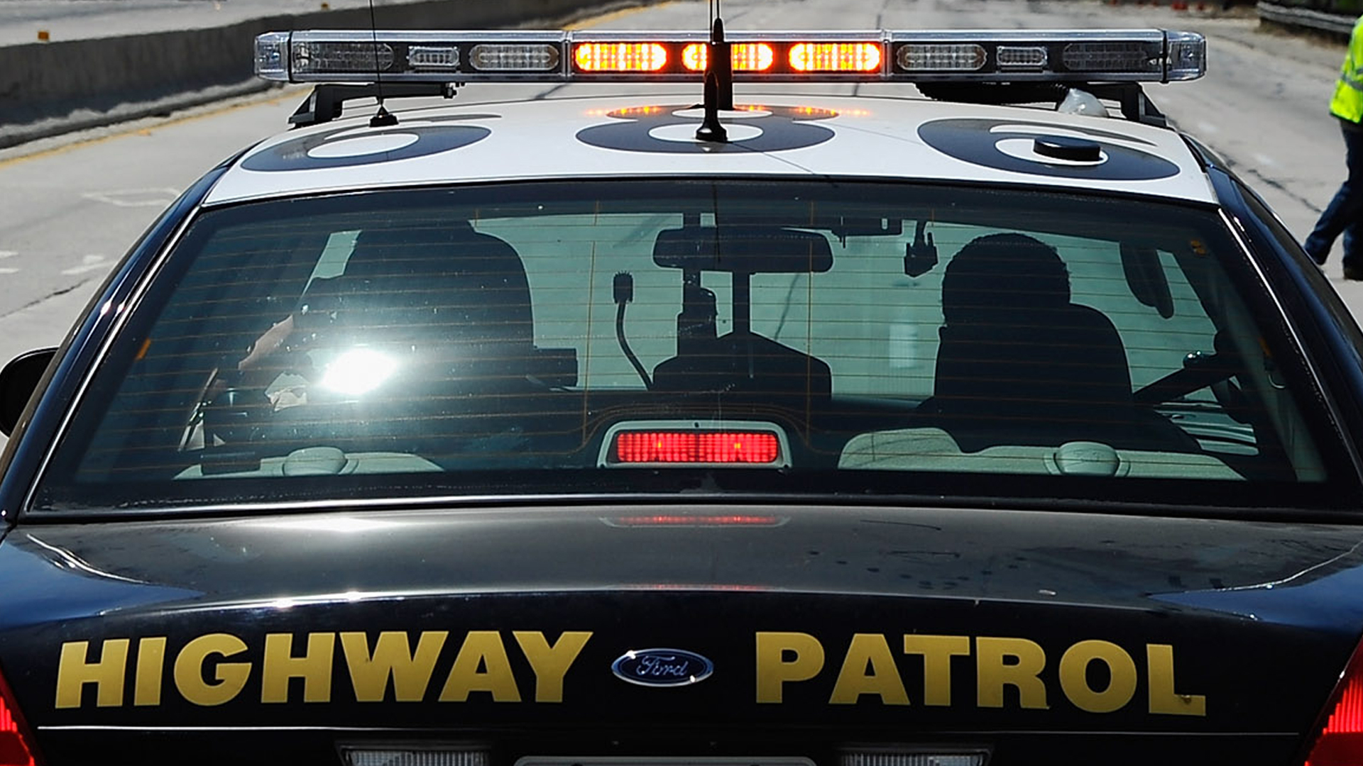 A California Highway Patrol cruiser is seen in this photo. (Credit: Kevork Djansezian/Getty Images)