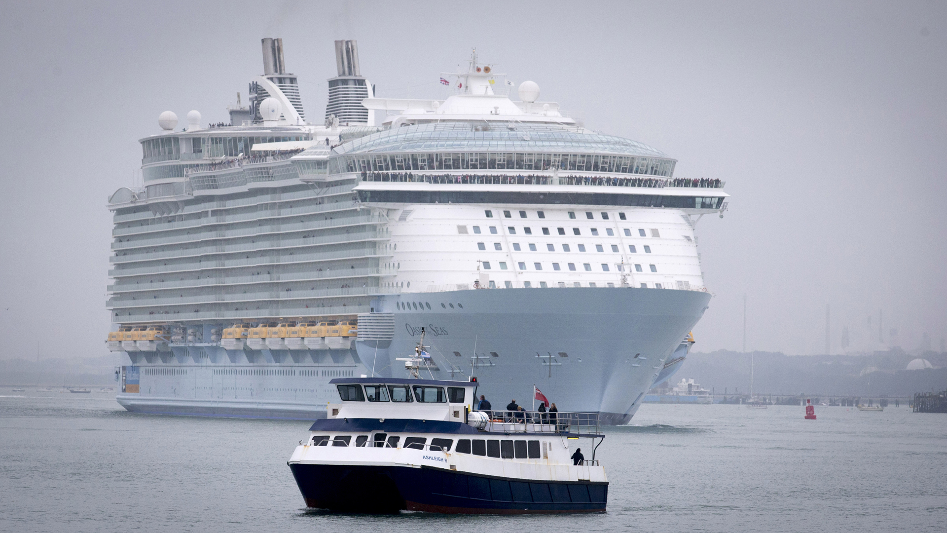 Royal Caribbean's "Oasis of the Seas" arrives in Southampton, England, on October 15, 2014. (Credit: Matt Cardy/Getty Images)