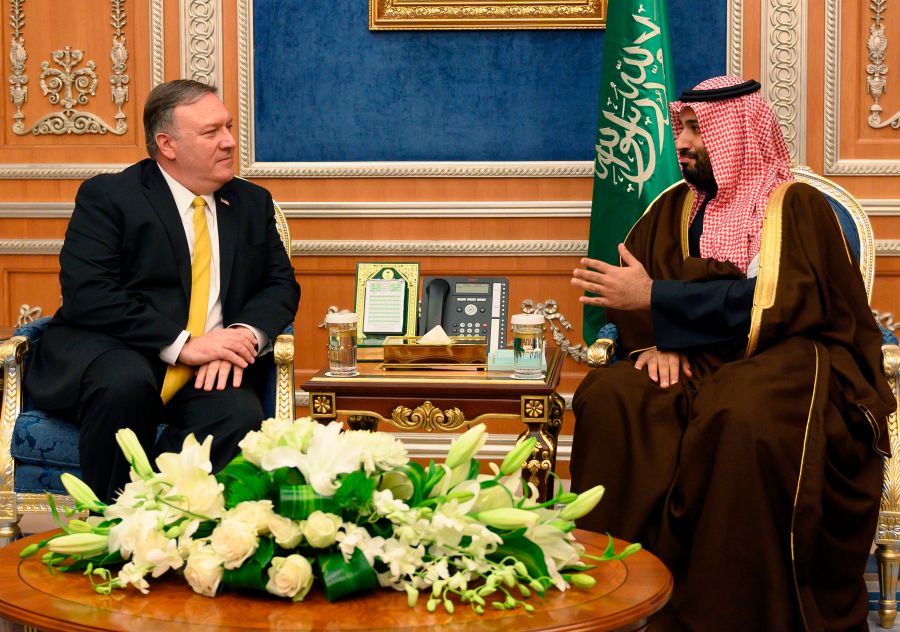 US Secretary of State Mike Pompeo (L) meets with Saudi Crown Price Mohammed bin Salman at the Royal Court in Riyadh on January 14, 2019. (Credit: ANDREW CABALLERO-REYNOLDS/AFP/Getty Images)