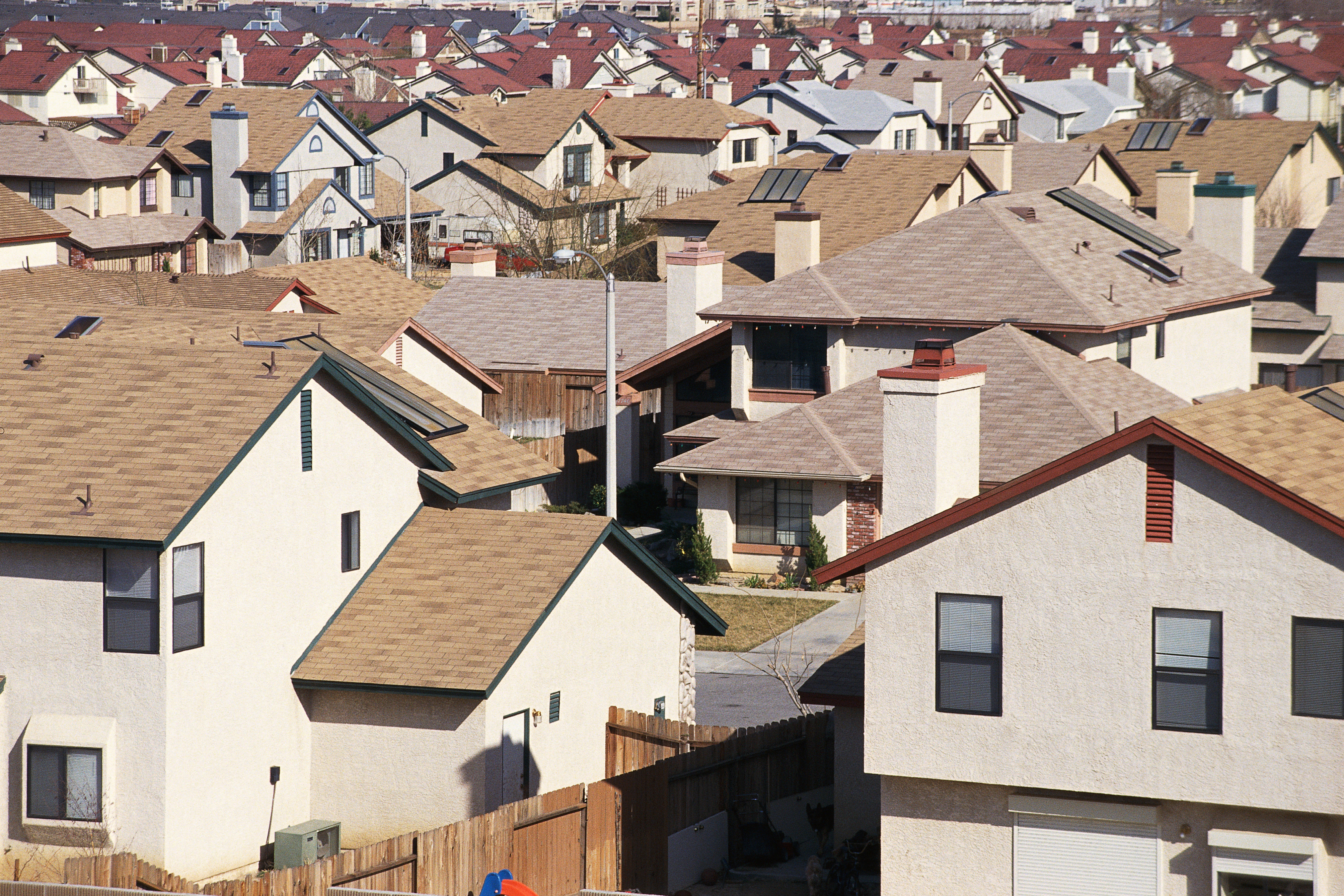 Homes in Southern California are seen in this file photo. (Credit: iStock / Getty Images Plus)