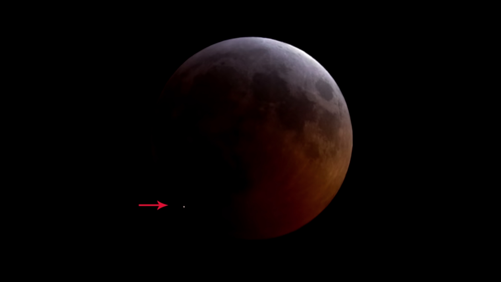 A meteor strikes the surface of the moon during a total eclipse, coupled with a supermoon, on Jan. 20, 2019. (Credit: Griffith Observatory)