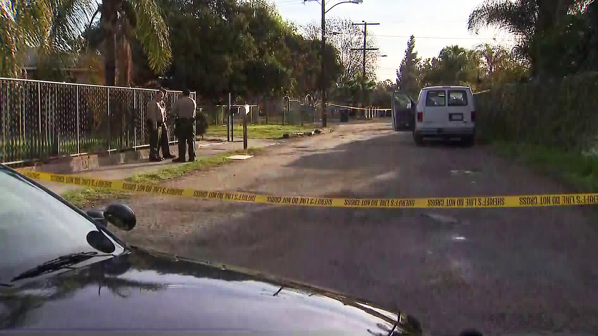 Authorities investigate a fatal stabbing in Pico Rivera on Jan. 8, 2019. (Credit: KTLA)