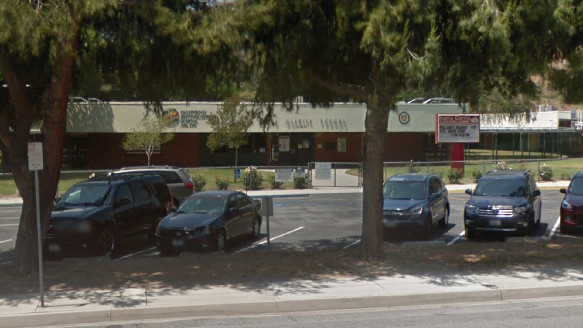 Santa Clarita Elementary School is seen in a Google Maps street image.