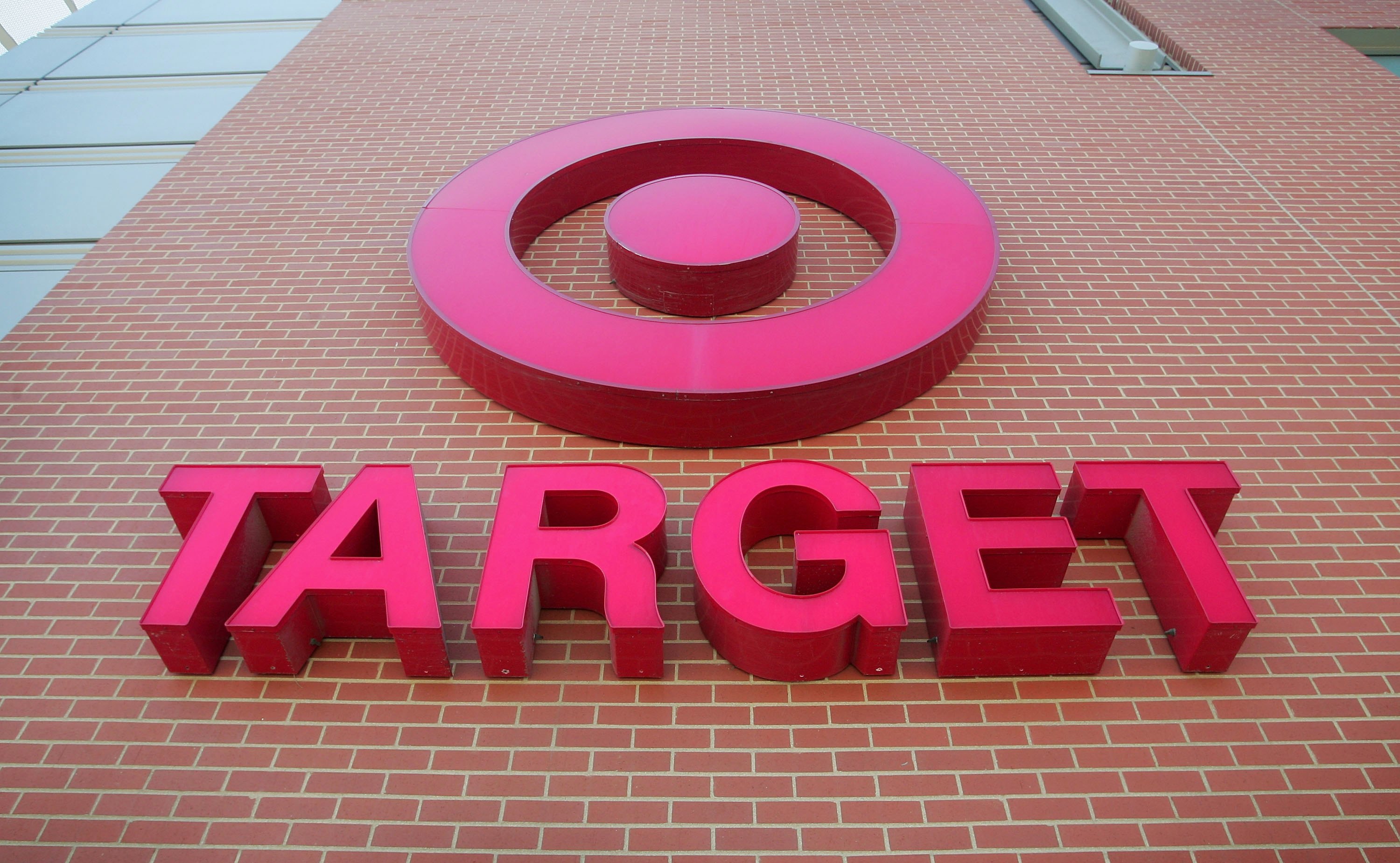 A sign is seen on the exterior of a Target store July, 18, 2006 in Chicago, Illinois. (Credit: Scott Olson/Getty Images)