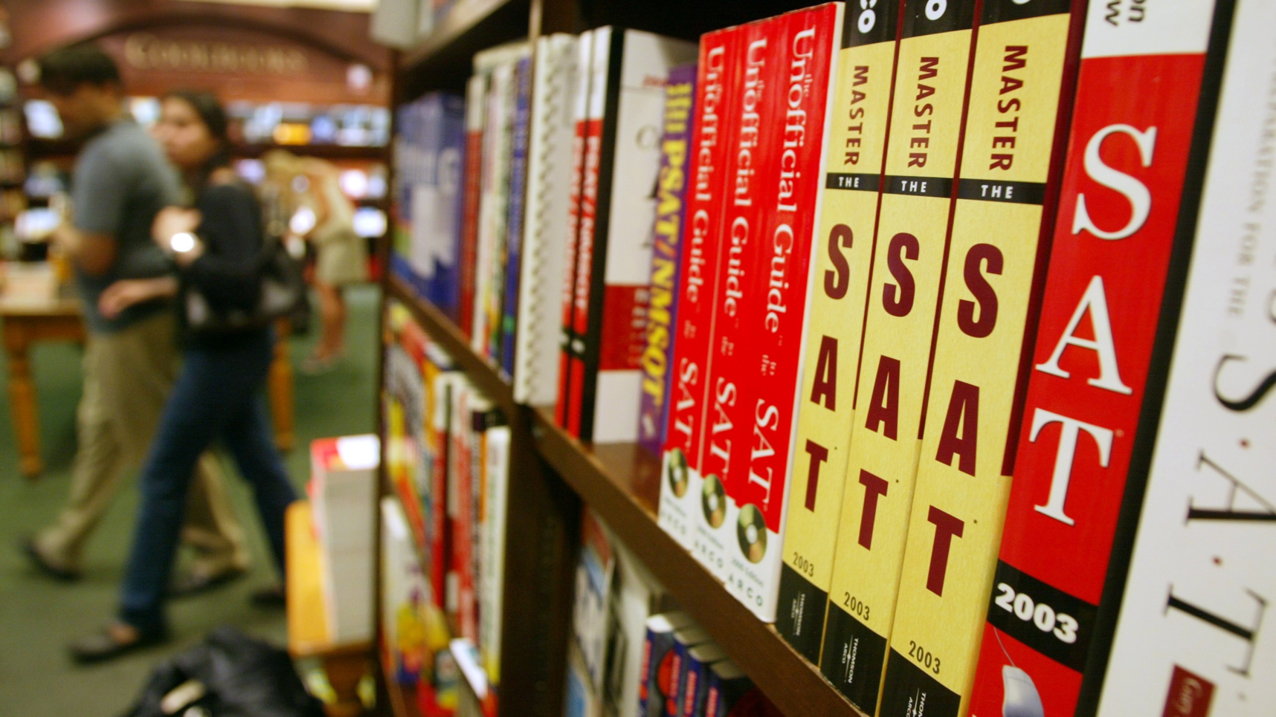 SAT test preparation books sit on a shelf at a Barnes and Noble store on June 27, 2002 in New York City. (Credit: Mario Tama/Getty Images)