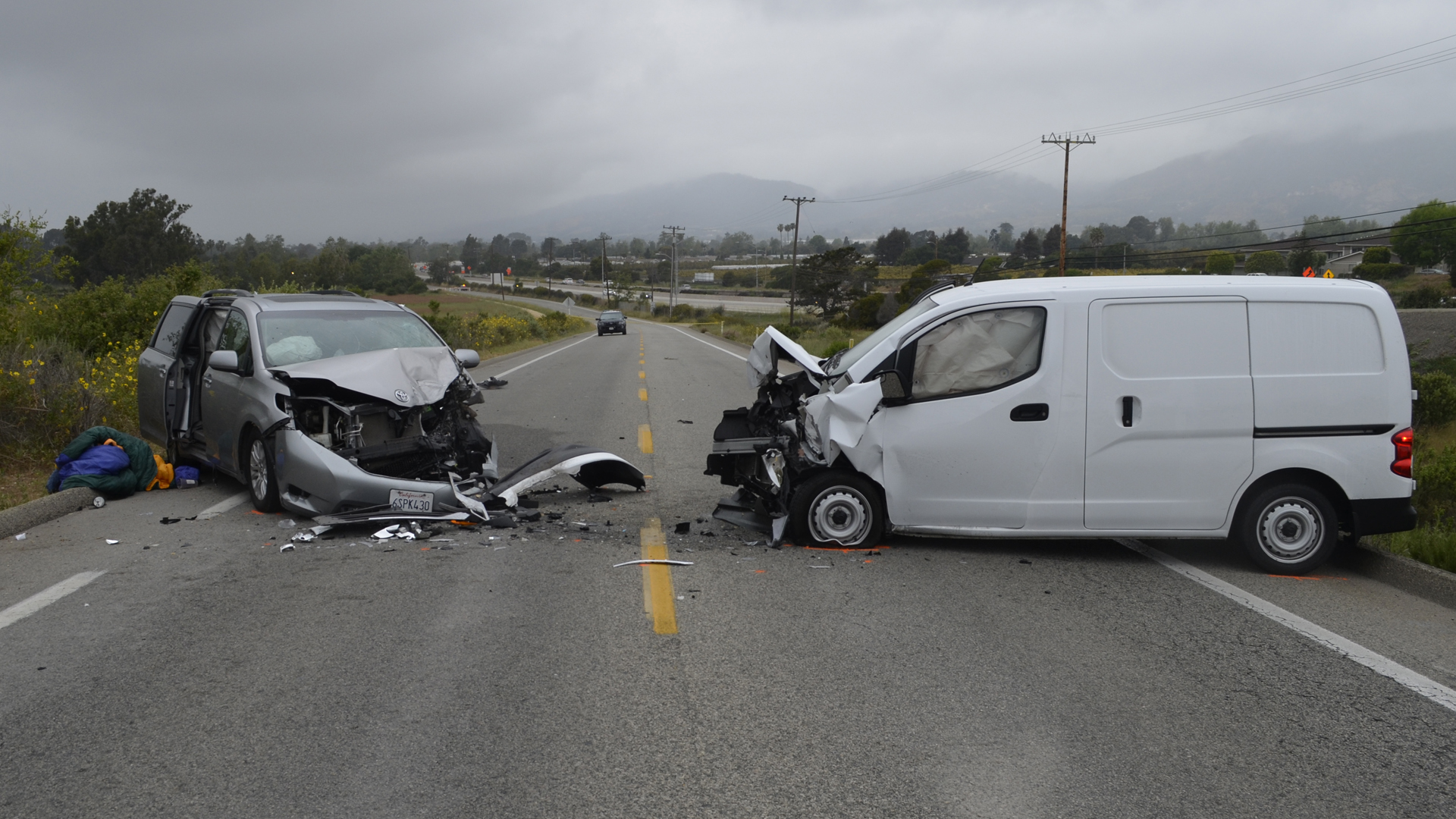 A woman died and five other people were hurt in a head-on crash in Carpinteria on April 20, 2019. (Credit: Santa Barbara County Sheriff's Office)