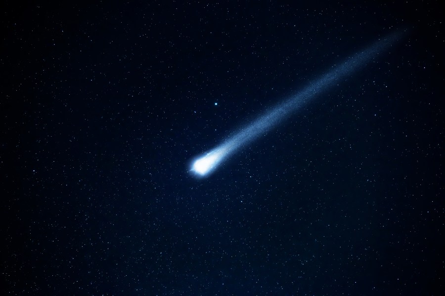 A comet is seen in a file photo. (Credit: iStock / Getty Images Plus)