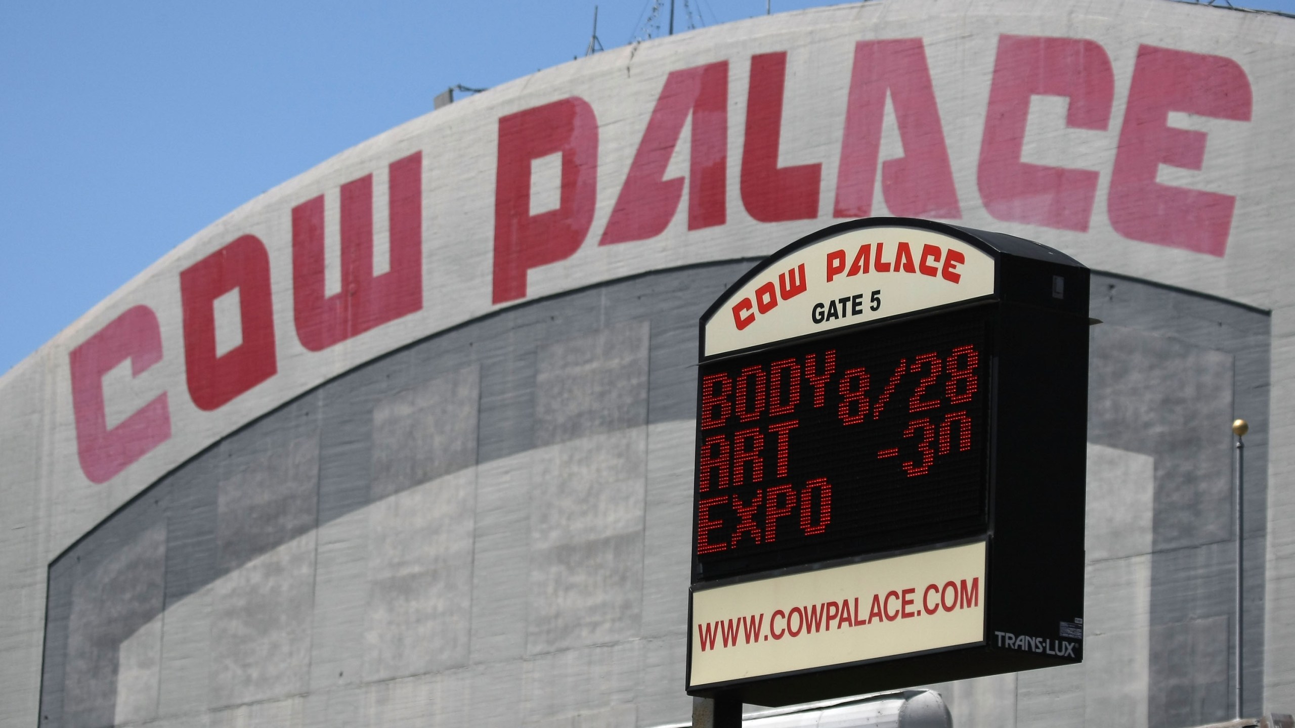 A sign displays future events at the Cow Palace May 14, 2009 in Daly City, California. (Credit: Justin Sullivan/Getty Images)