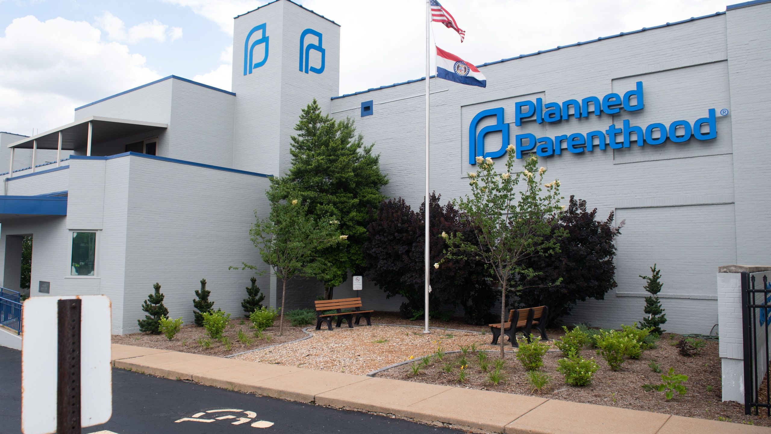 The outside of the Planned Parenthood Reproductive Health Services Center is seen in St. Louis, Missouri, May 30, 2019, the last location in the state performing abortions. (Credit:SAUL LOEB/AFP/Getty Images)