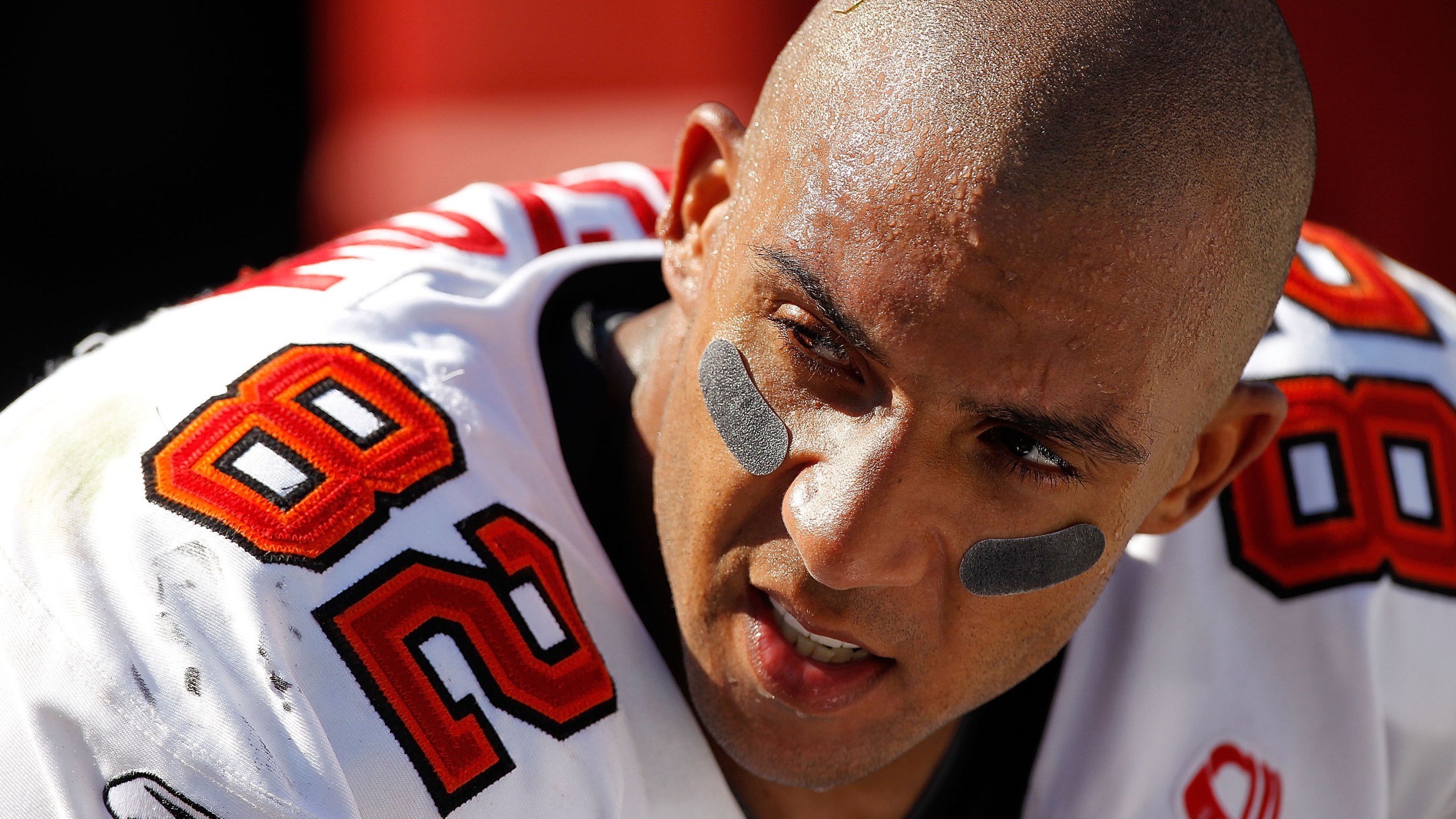 Kellen Winslow plays for the Tampa Bay Buccaneers in a match against Detroit Lions at Raymond James Stadium on Sept. 11, 2011 in Tampa, Florida. (Credit: Mike Ehrmann/Getty Images)