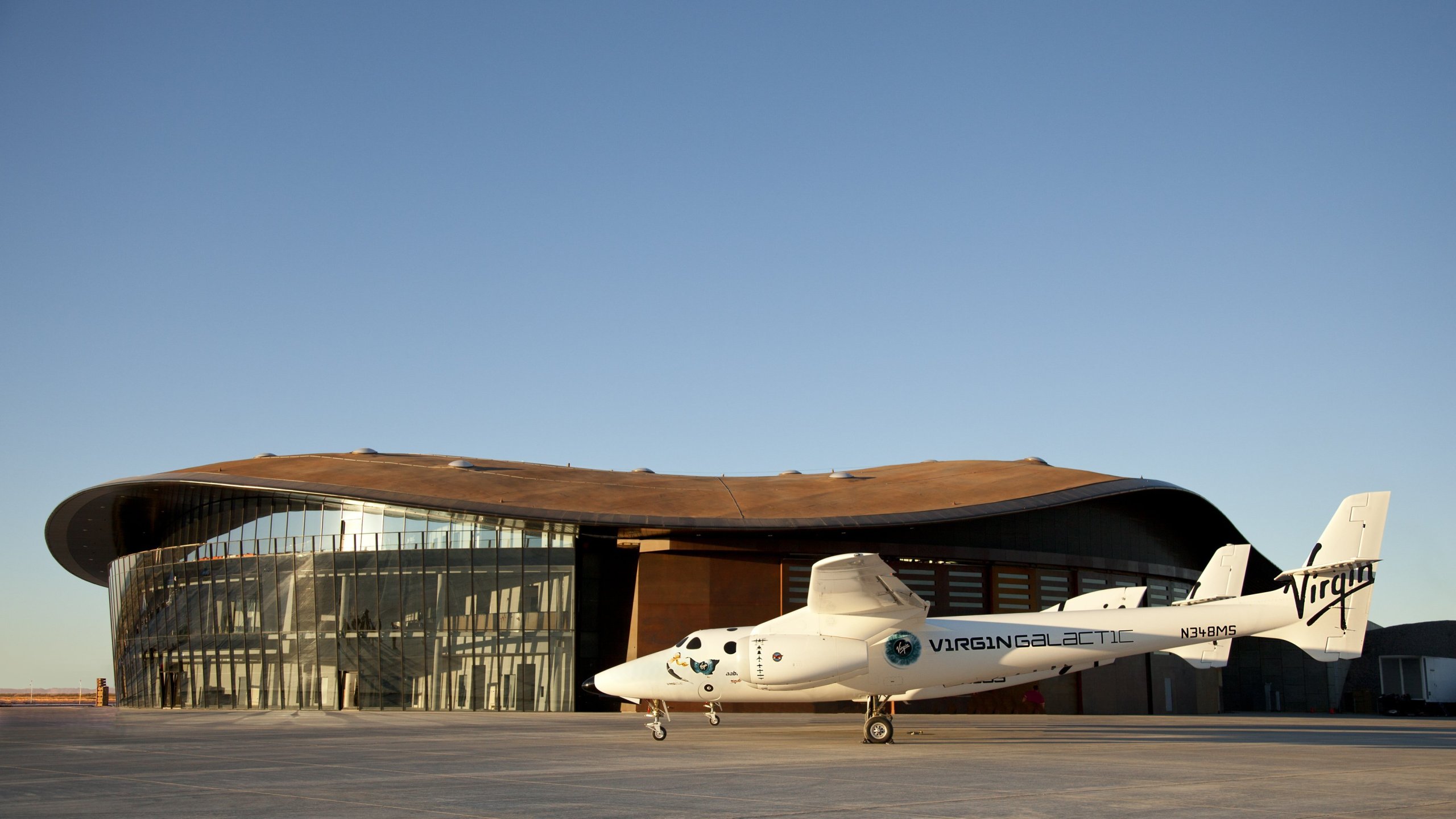 Richard Branson's space tourism startup, Virgin Galactic, is moving to New Mexico ahead of its first commercial flight. (Credit: CNN)