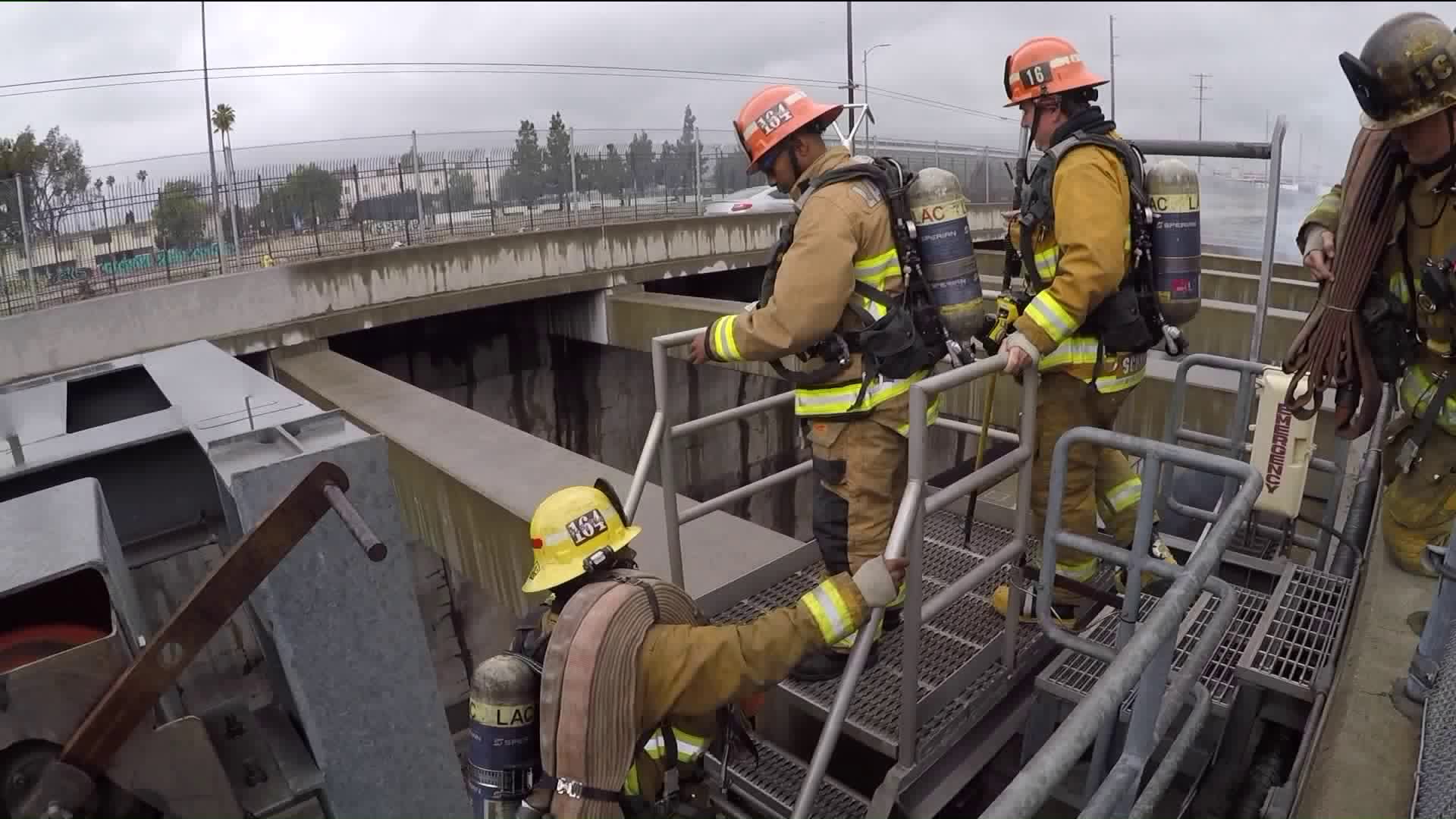 Firefighters from throughout Los Angeles County took part in emergency response training along the Alameda Corridor in Vernon on May 19, 2019. (Credit: KTLA)