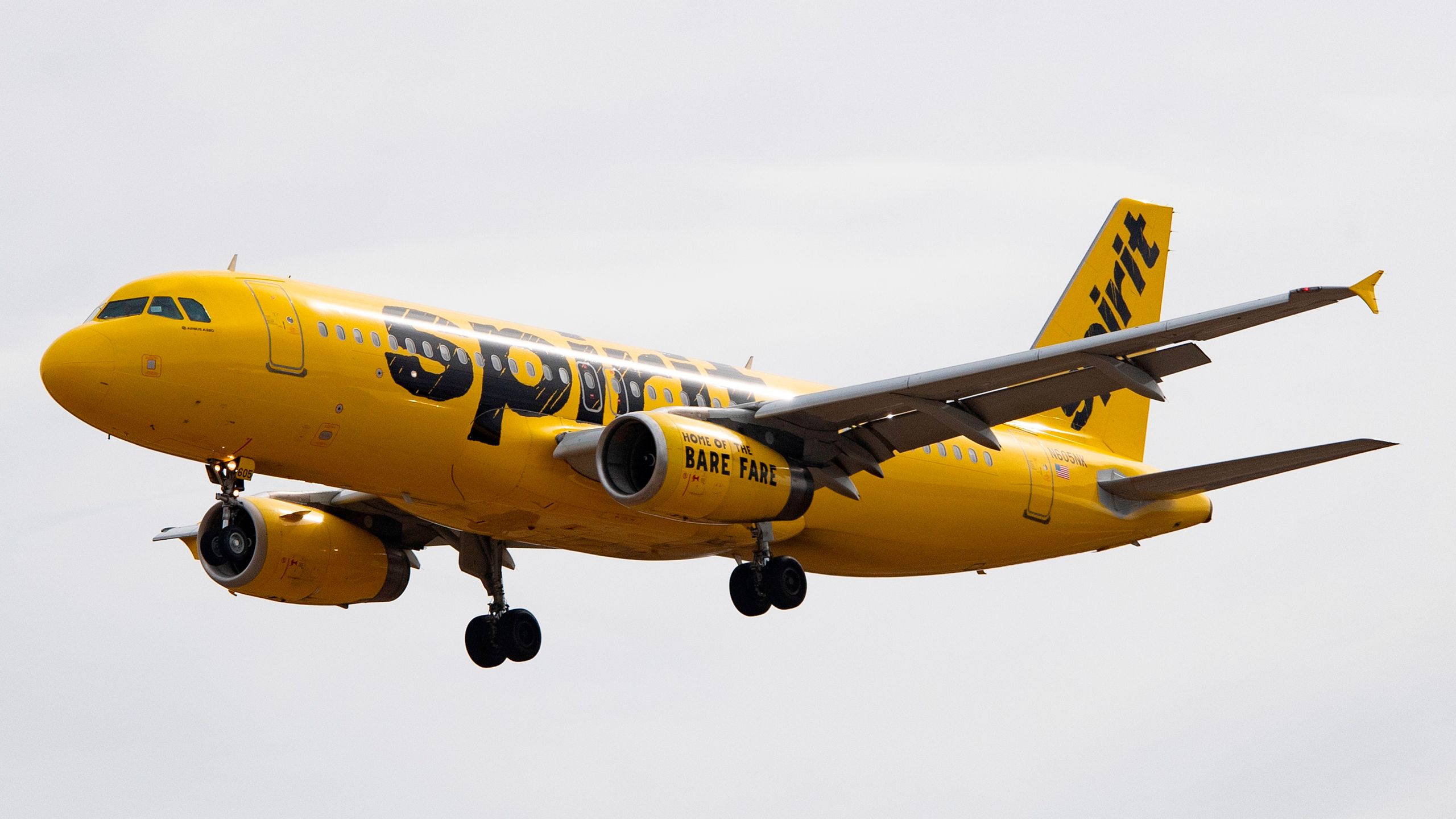 An Airbus 320 operated by Spirit Airlines approaches for landing at Baltimore Washington International Airport near Baltimore, Maryland on March 11, 2019. (Credit: JIM WATSON/AFP/Getty Images)