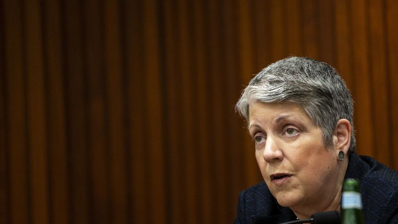 Janet Napolitano is shown in an undated photo. (Credit: Kent Nishimura/Los Angeles Times)