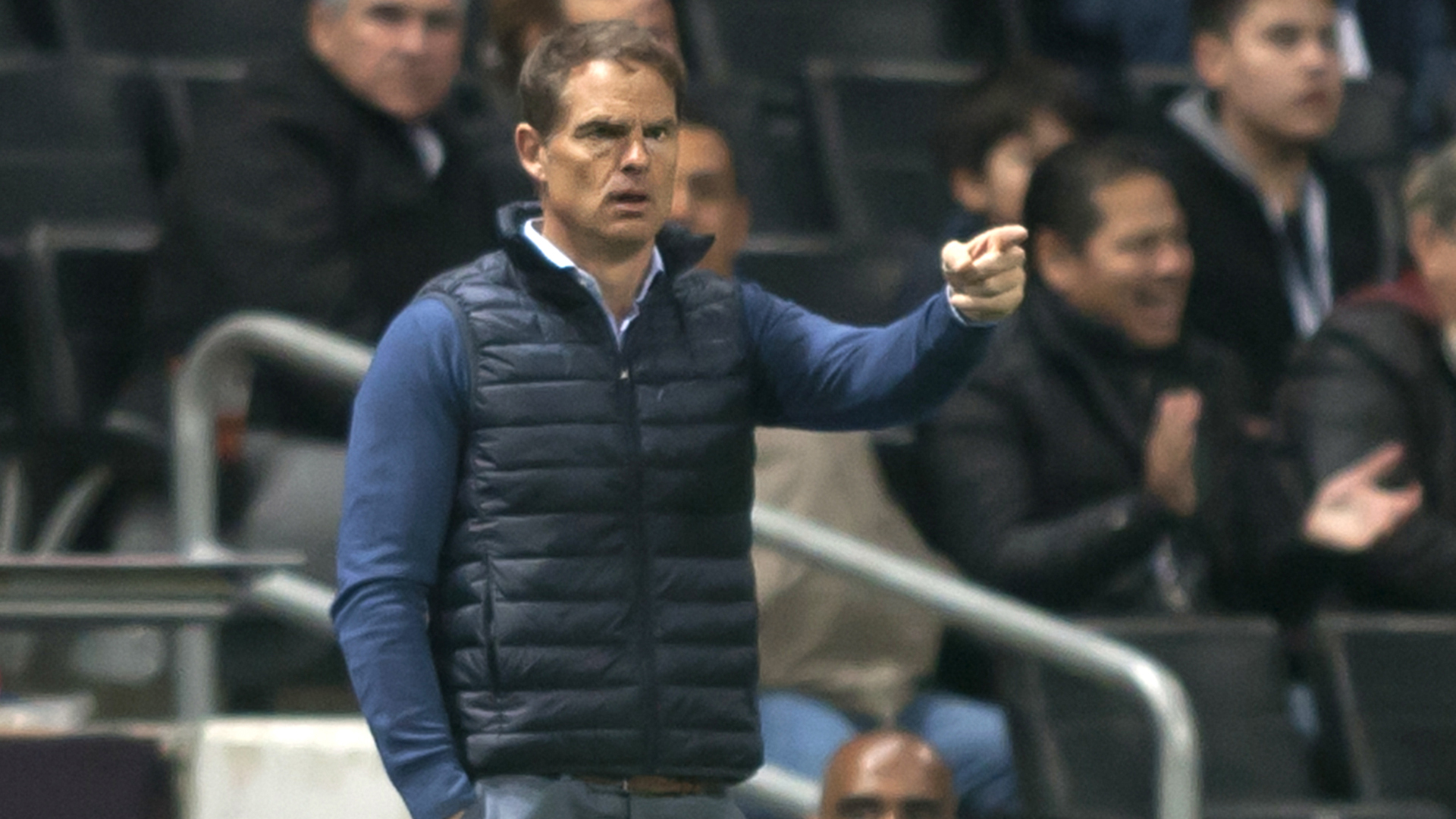 Atlanta United FC's coach Frank De Boer gestures during the first leg quarterfinal football match of the CONCACAF Champions League. (Credit: JULIO CESAR AGUILAR/AFP/Getty Images)