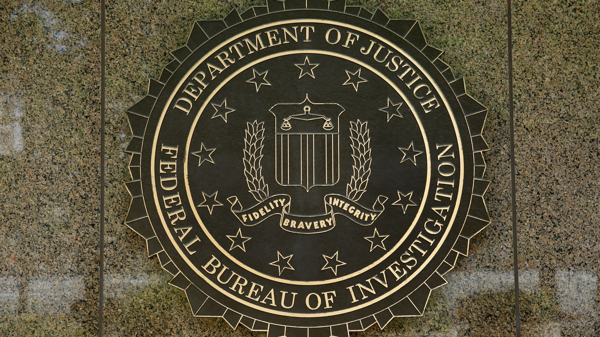 The FBI seal is seen outside the headquarters building in Washington, DC on July 5, 2016. (Credit: Yuri Gripas/AFP/Getty Images)