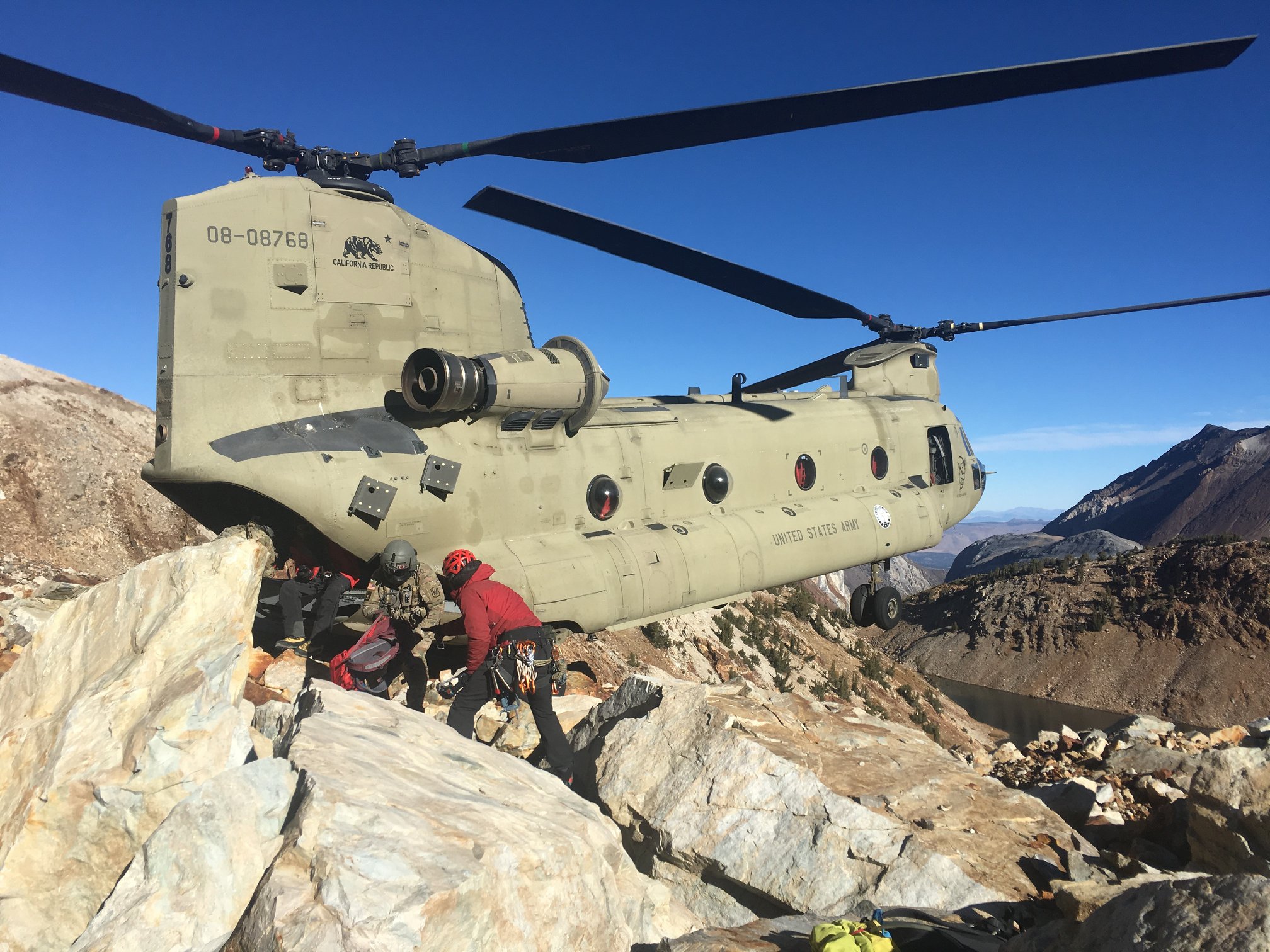 Rescuers are seen during an operation to recover the bodies of two women who died while hiking in the eastern Sierra Nevada on Oct. 29, 2019. (Credit: Mono County Sheriff’s Office)