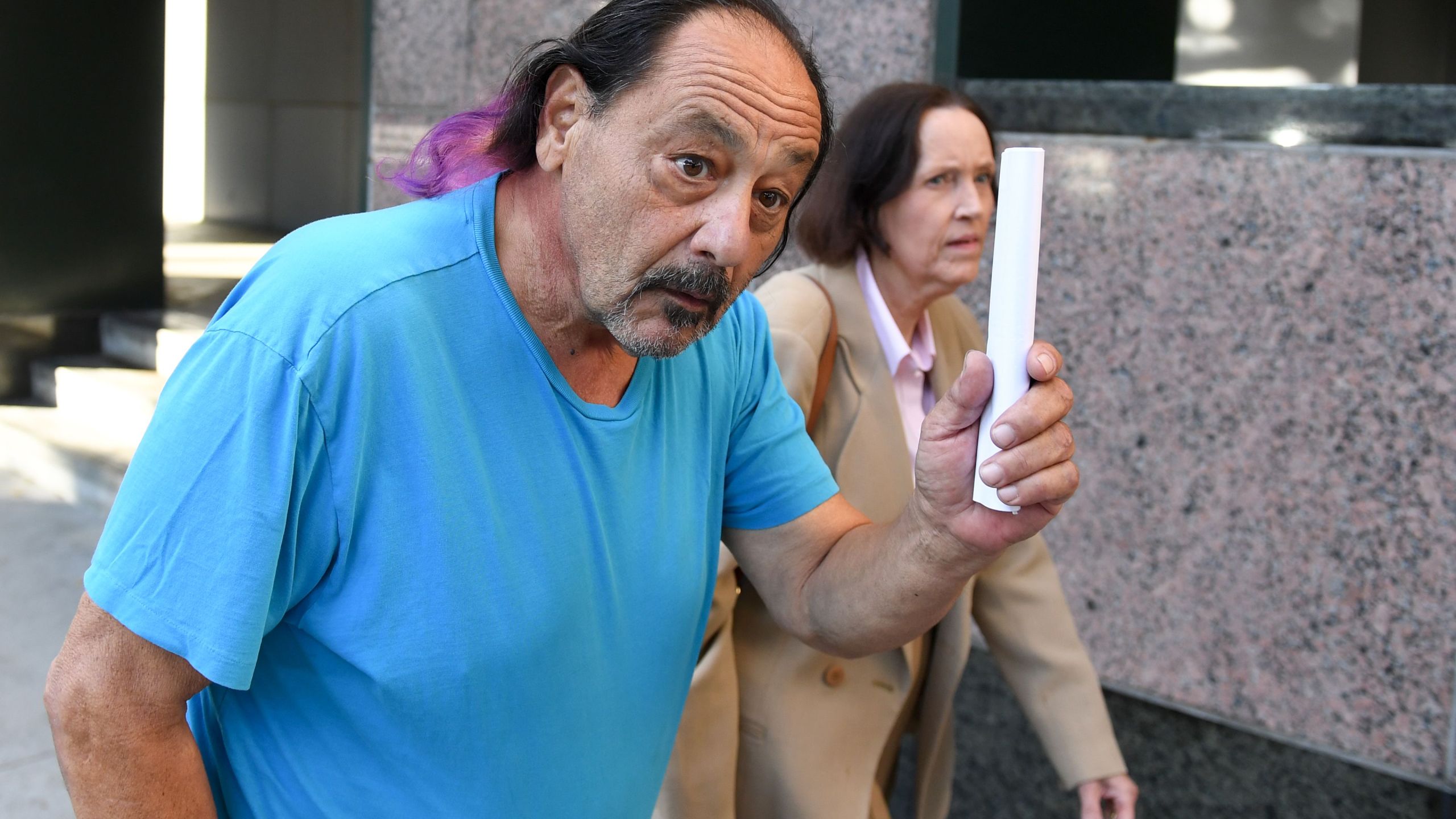 Robert Chain leaves a Los Angeles courthouse after being released on bail on Aug. 30, 2018. (Credit: Mark Ralston / AFP/Getty Images)