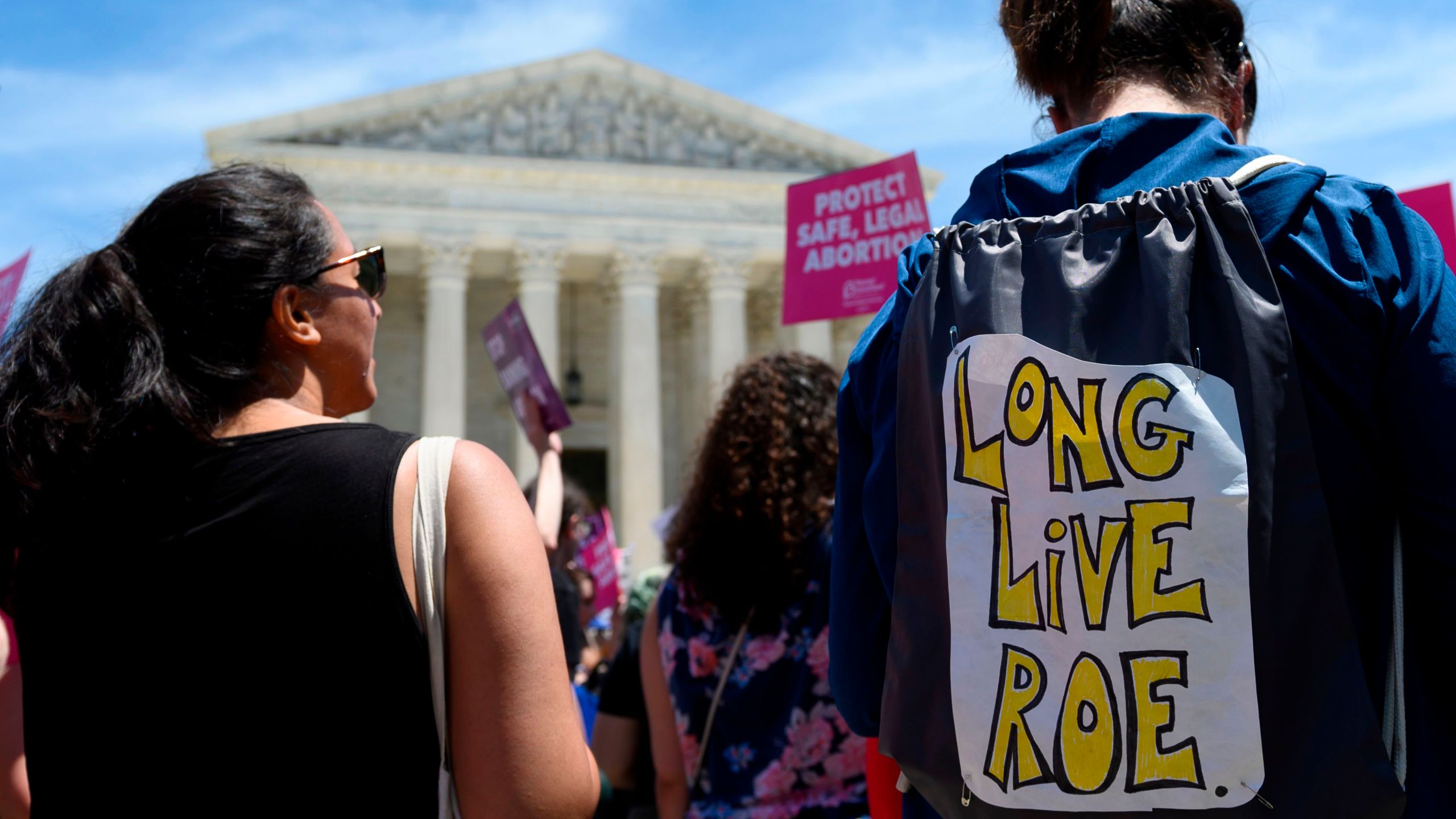 Abortion rights activists rally in front of the U.S. Supreme Court in Washington, D.C. on May 21, 2019. (ANDREW CABALLERO-REYNOLDS/AFP via Getty Images)