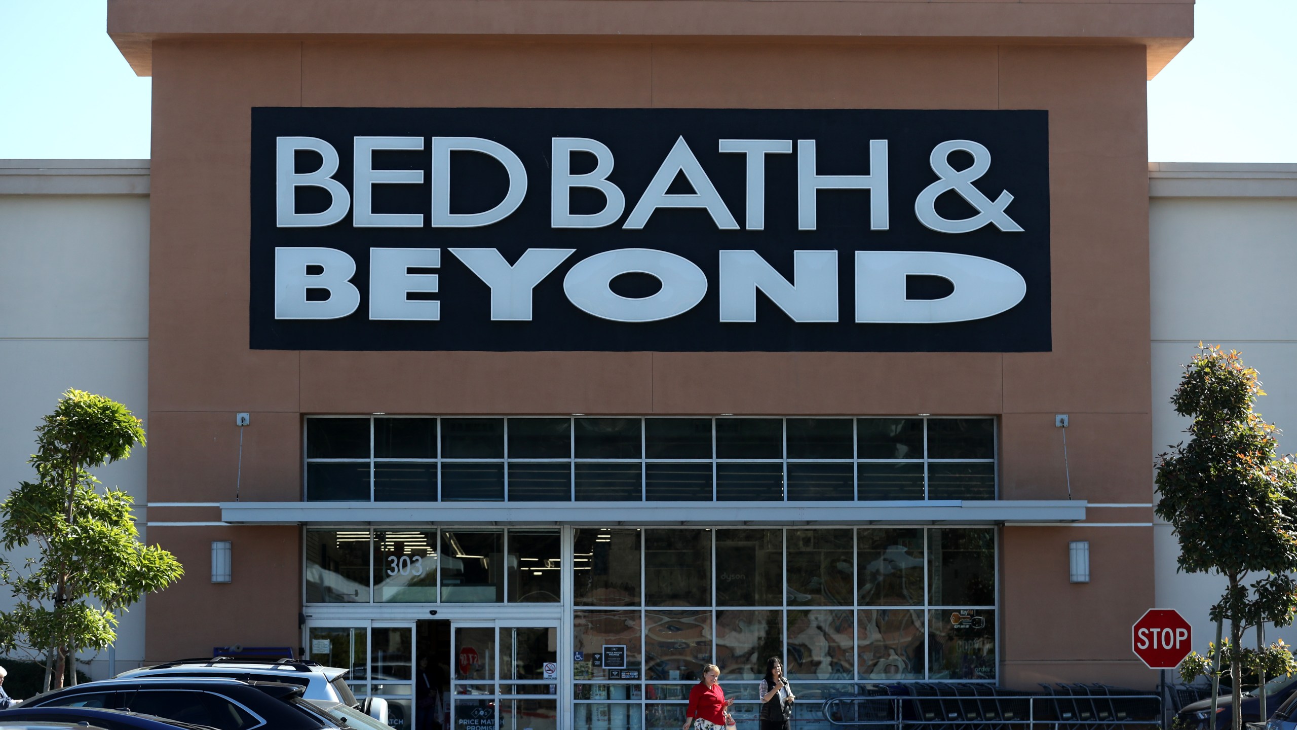 A Bed Bath & Beyond store is seen on Oct. 3, 2019 in Daly City. (Credit: Justin Sullivan/Getty Images)