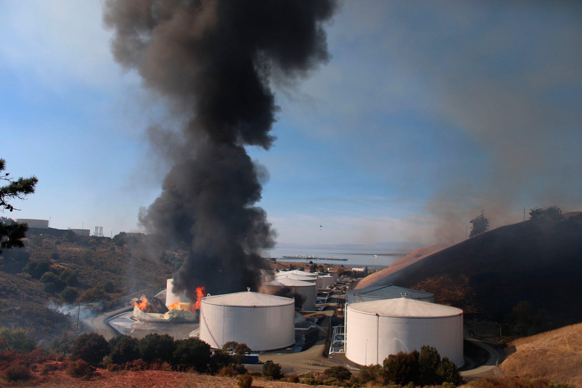 California, home to periodic earthquakes, is also home to 15 operating oil refineries, according to the US Energy Information Administration. (Credit: Anda Chu/AP)