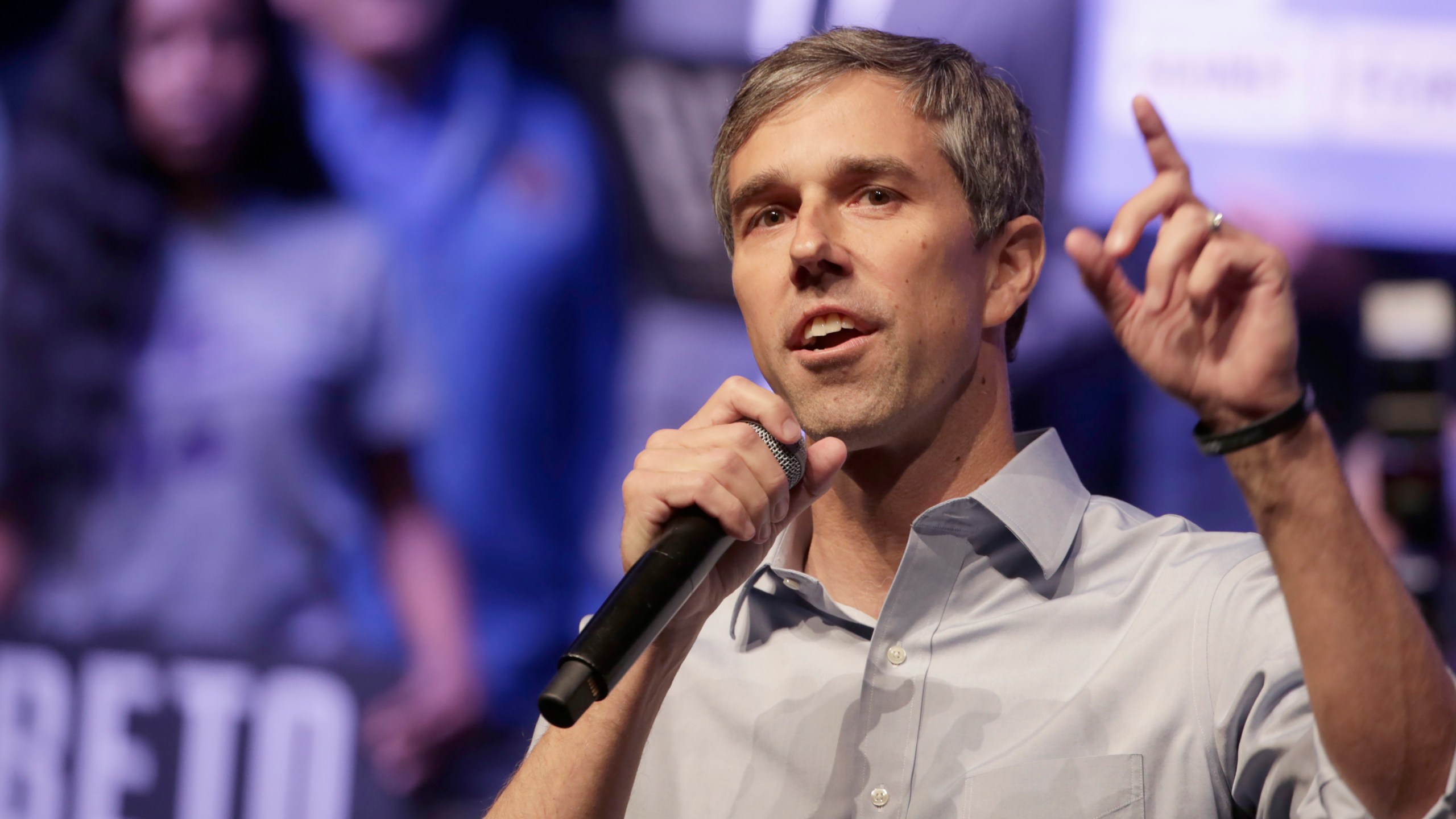 Democratic presidential candidate, former Rep. Beto O'Rourke (D-TX) speaks during a campaign rally on October 17, 2019 in Grand Prairie, Texas. (Credit: Ron Jenkins/Getty Images)