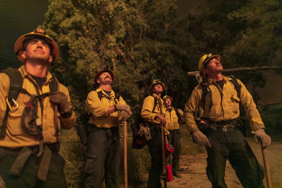 Firefighters watch the progress of a backfire they are setting at the Maria Fire on Nov. 1, 2019 near Somis. (Credit: David McNew/Getty Images)