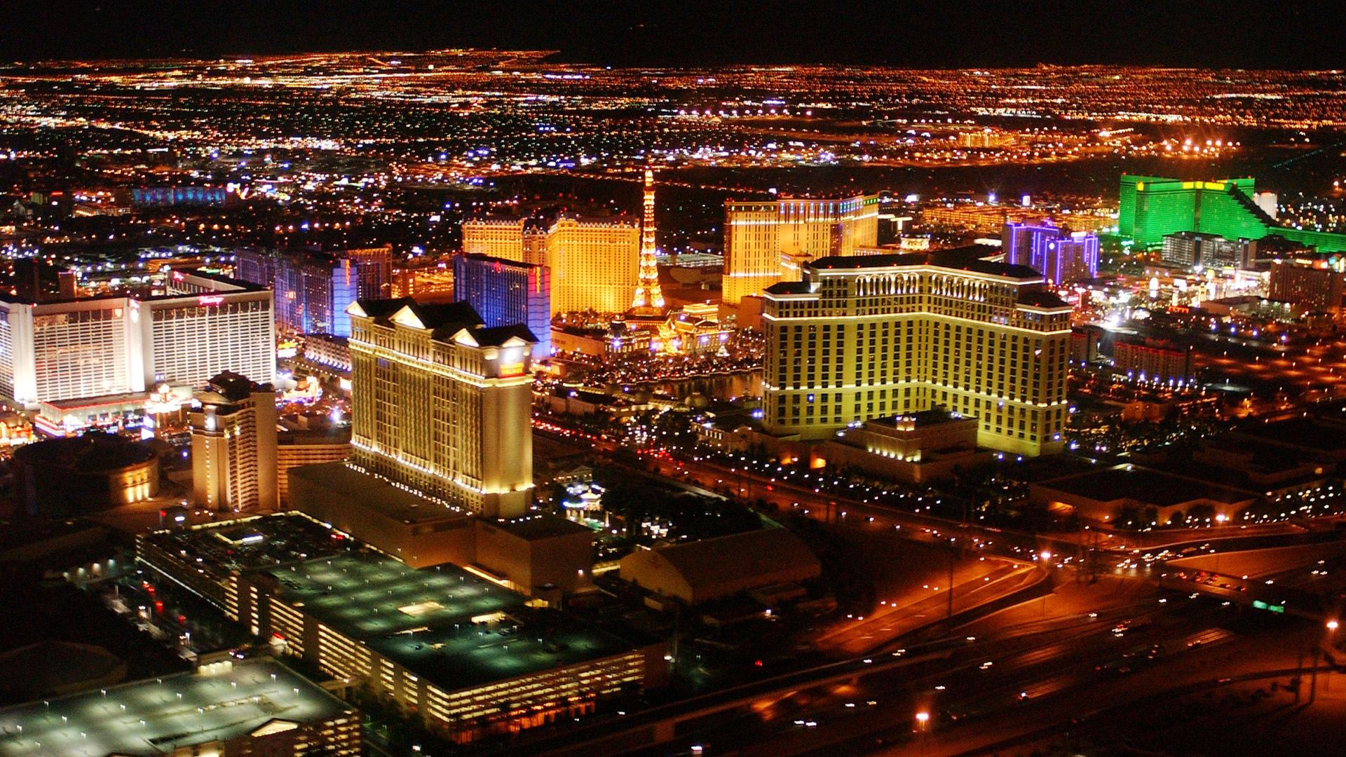 The Las Vegas Strip is seen in this 2002 file photo. (Credit: Robert Mora/Getty Images)