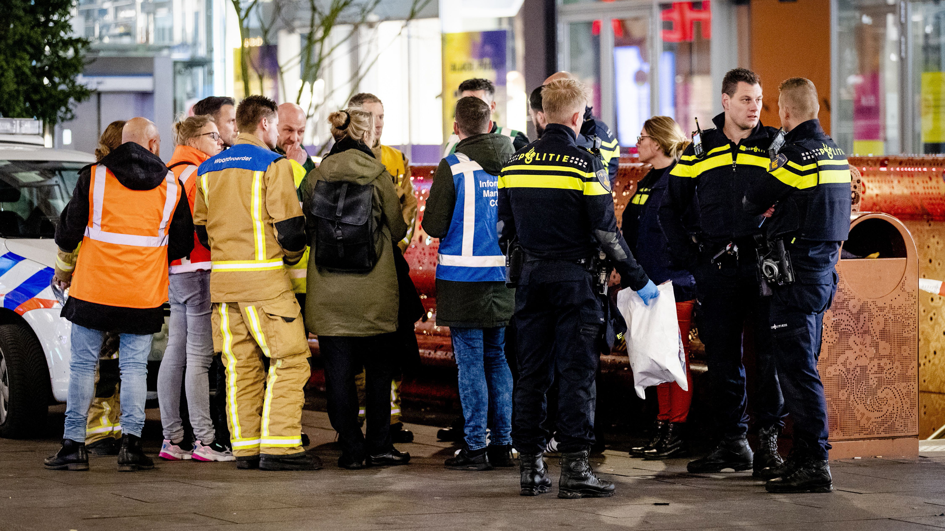 Police arrive at the Grote Marktstraat, one of the main shopping streets in the center of the Dutch city of The Hague, after several people were wounded in a stabbing incident on Nov. 29, 2019. (Credit: Sem Van Der Wal//ANP/AFP/Getty Images)