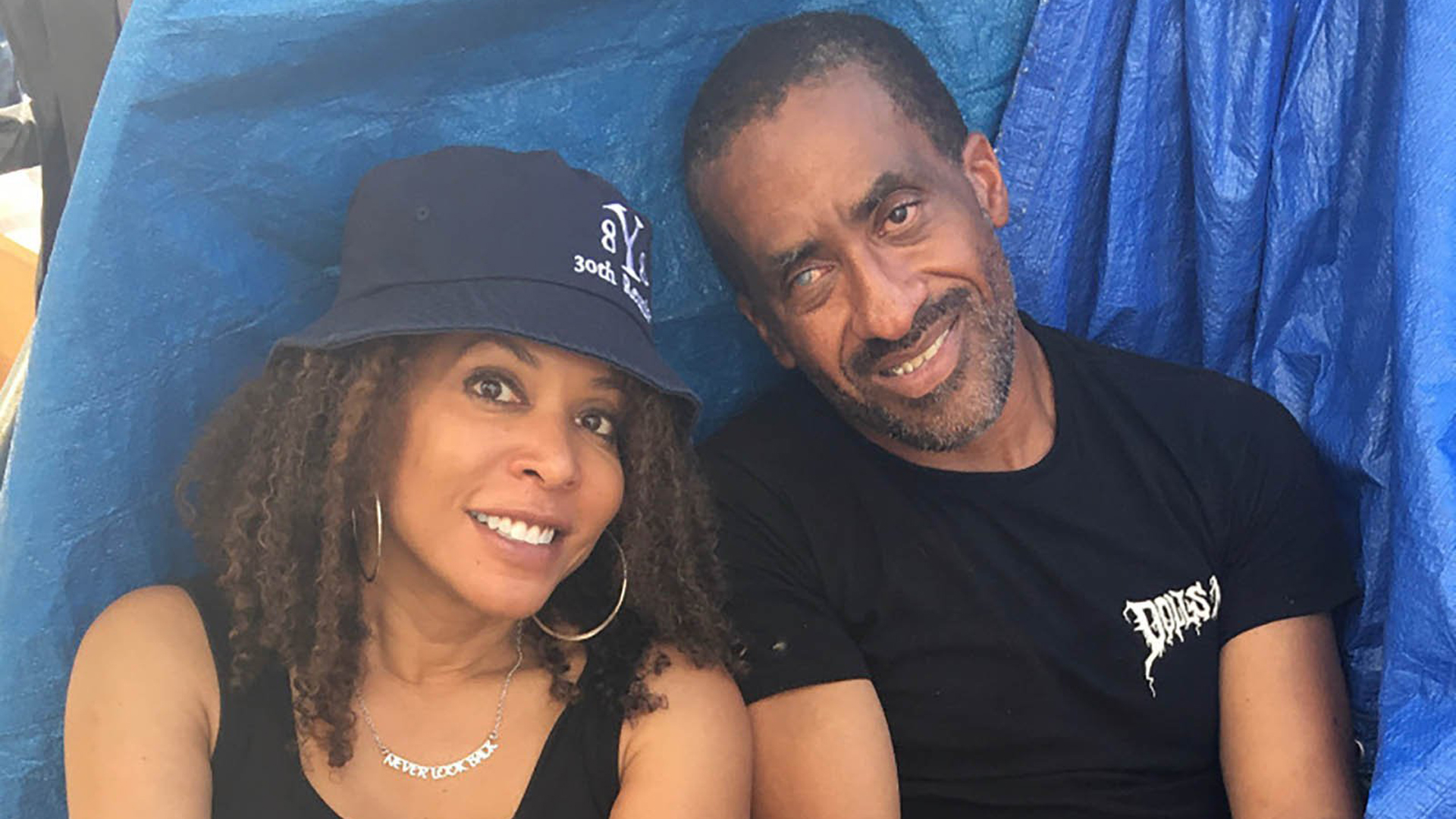 Shawn Pleasants noticed the Yale logo on Kim Hershman's hat when they met on a Los Angeles street.(Credit: Kim Hershman)