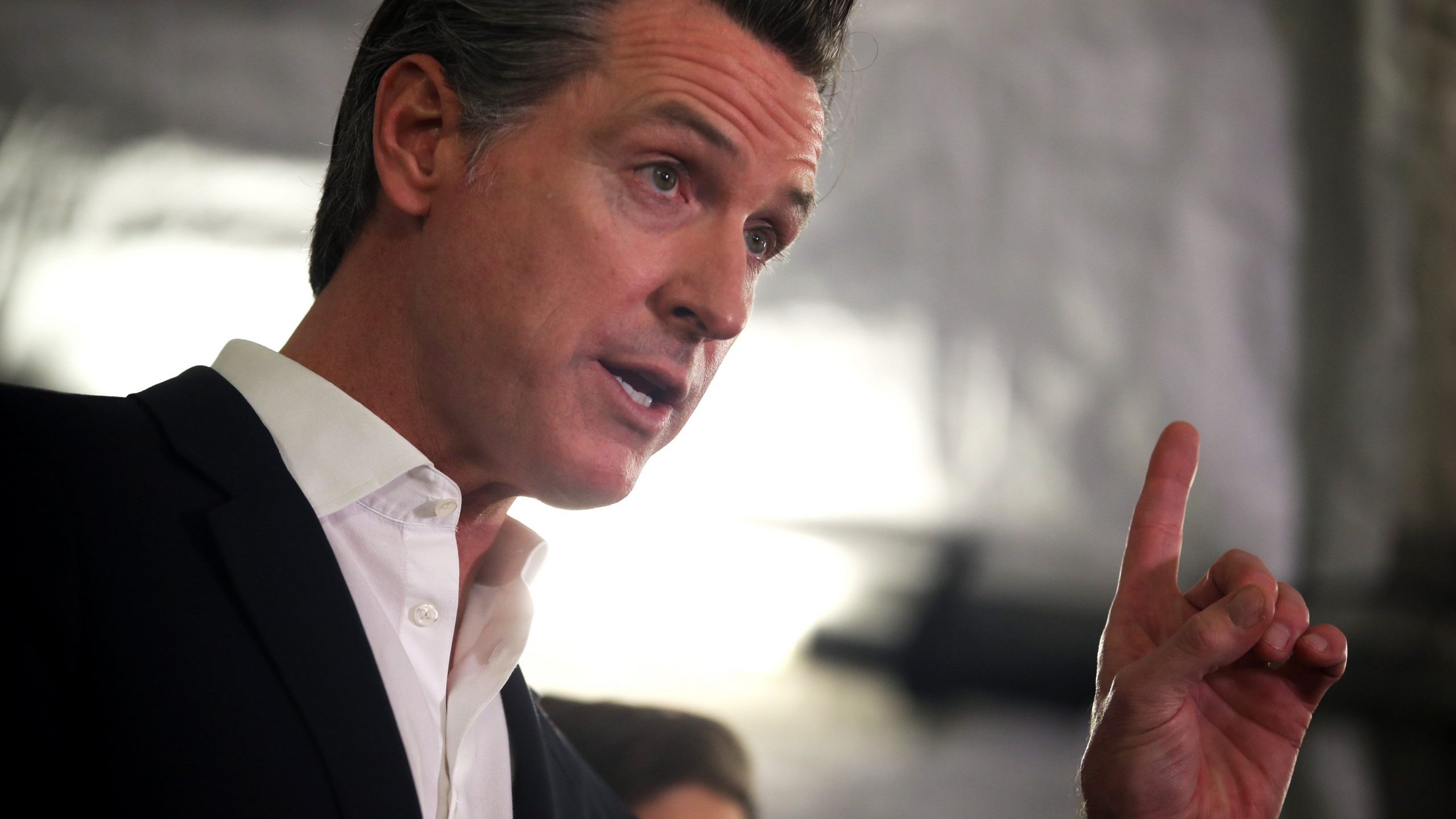 California Gov. Gavin Newsom speaks during a a news conference in Oakland about the state's efforts to address homelessness on Jan. 16, 2020. (Credit: Justin Sullivan / Getty Images)